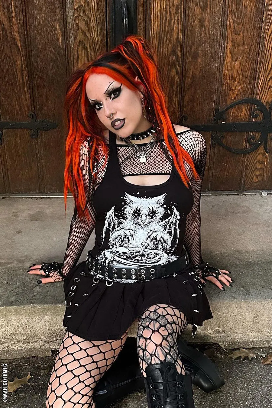 Conjuring Cat T-shirt sold by Vampire Freaks product image thumbnail 2