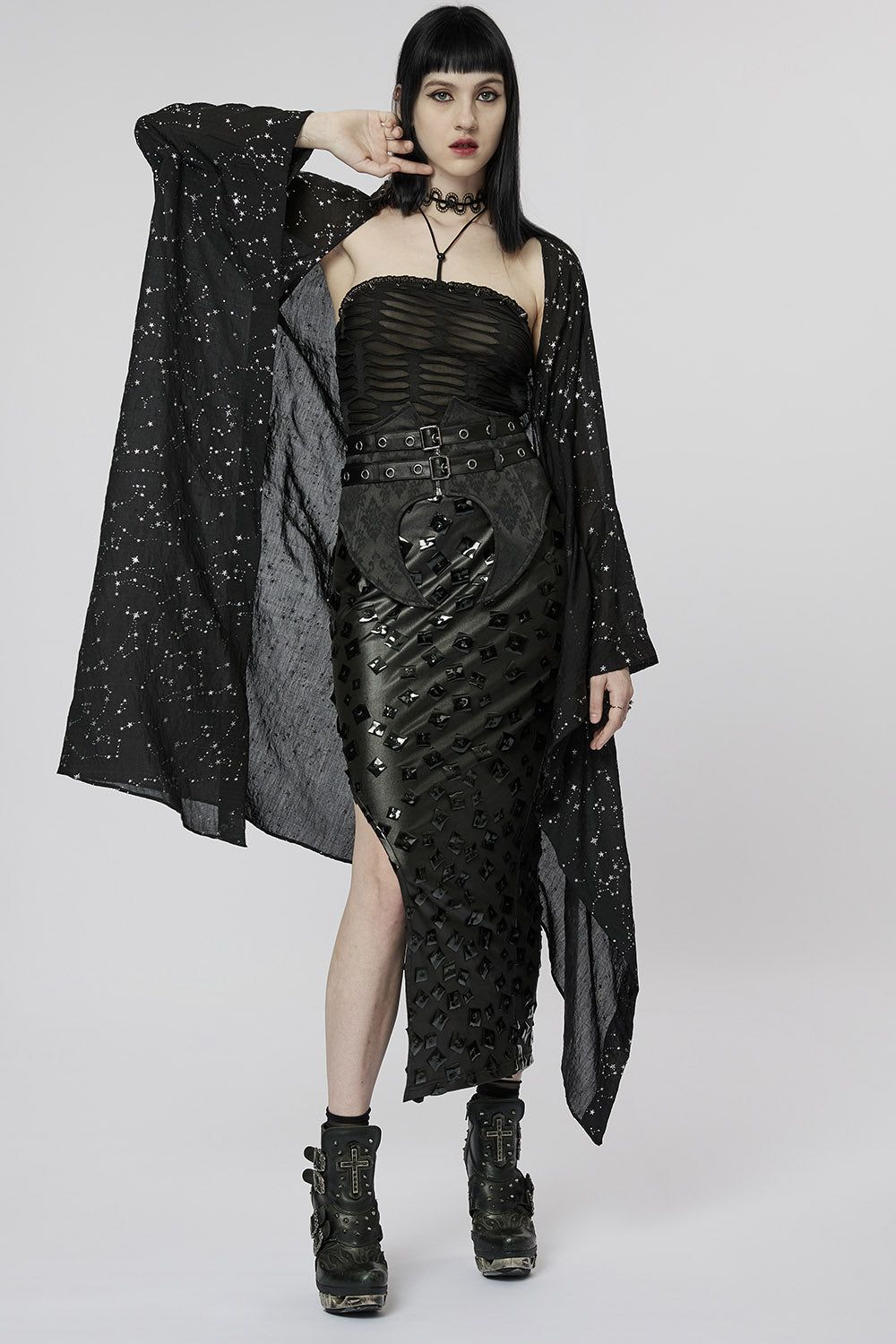 Written in the Stars Kimono sold by Vampire Freaks