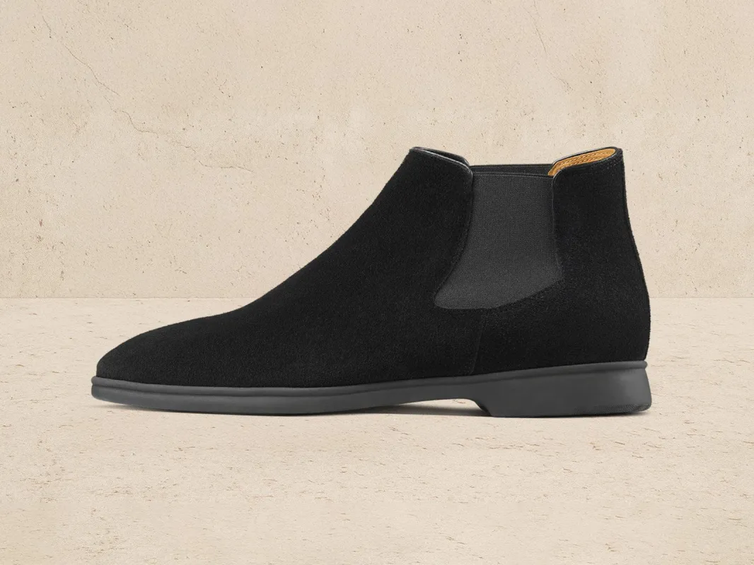 Rover Boots in Black Glove Suede Dark Sole made by Baudoin & Lange