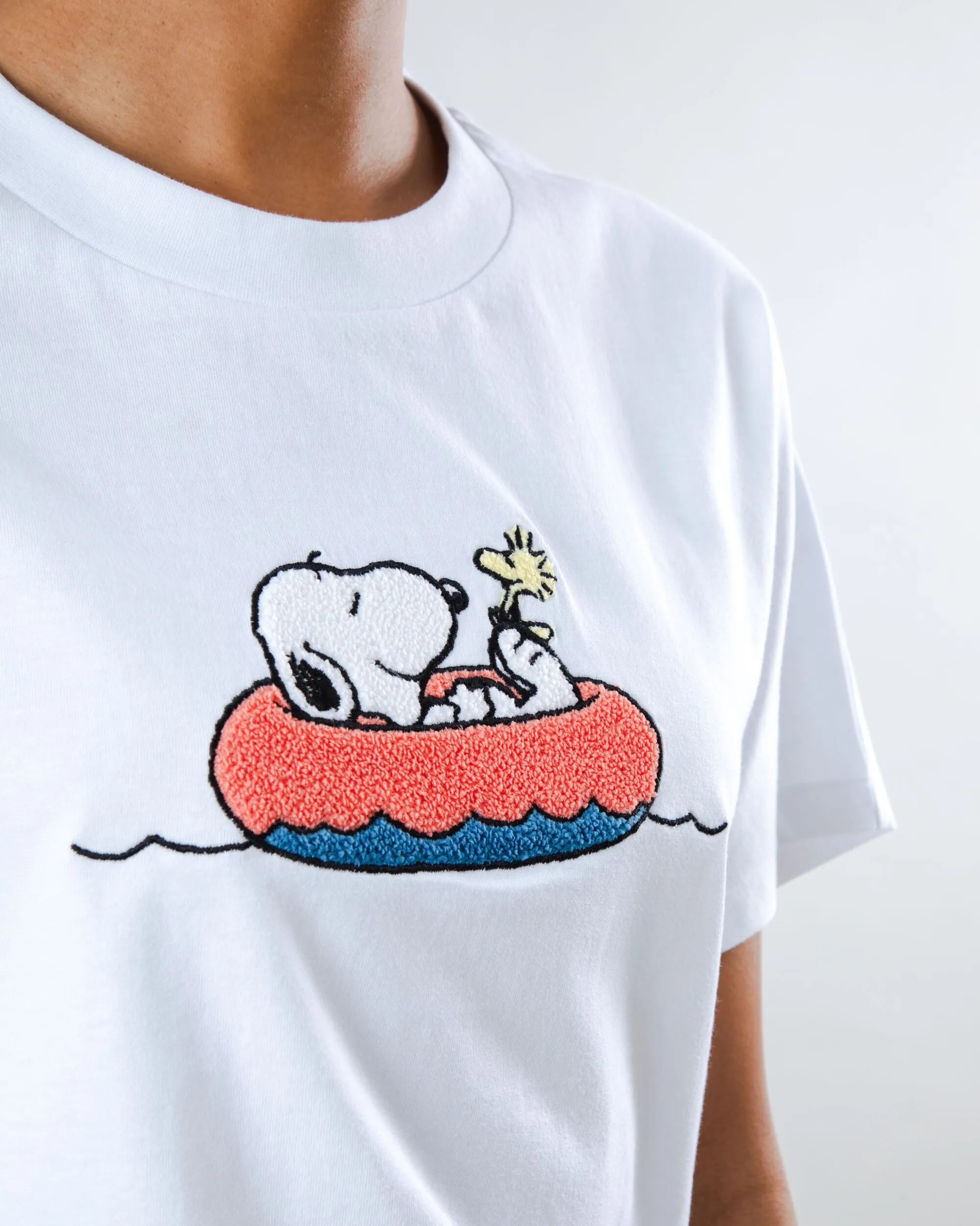 Peanuts Floating Oversize Tee White sold by Brava Fabrics product image thumbnail 3