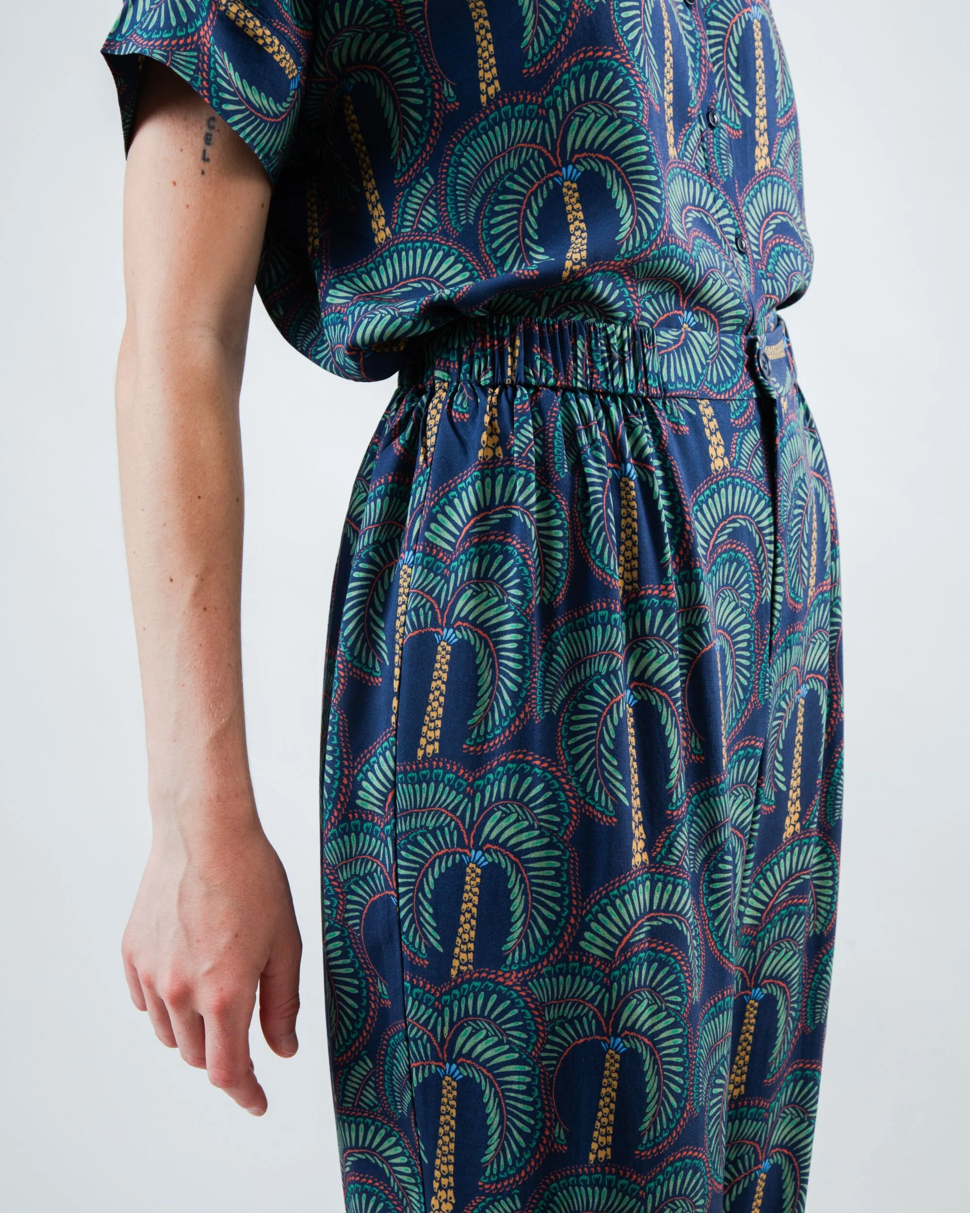 Borneo Harem Pants Navy sold by Brava Fabrics product image thumbnail 2