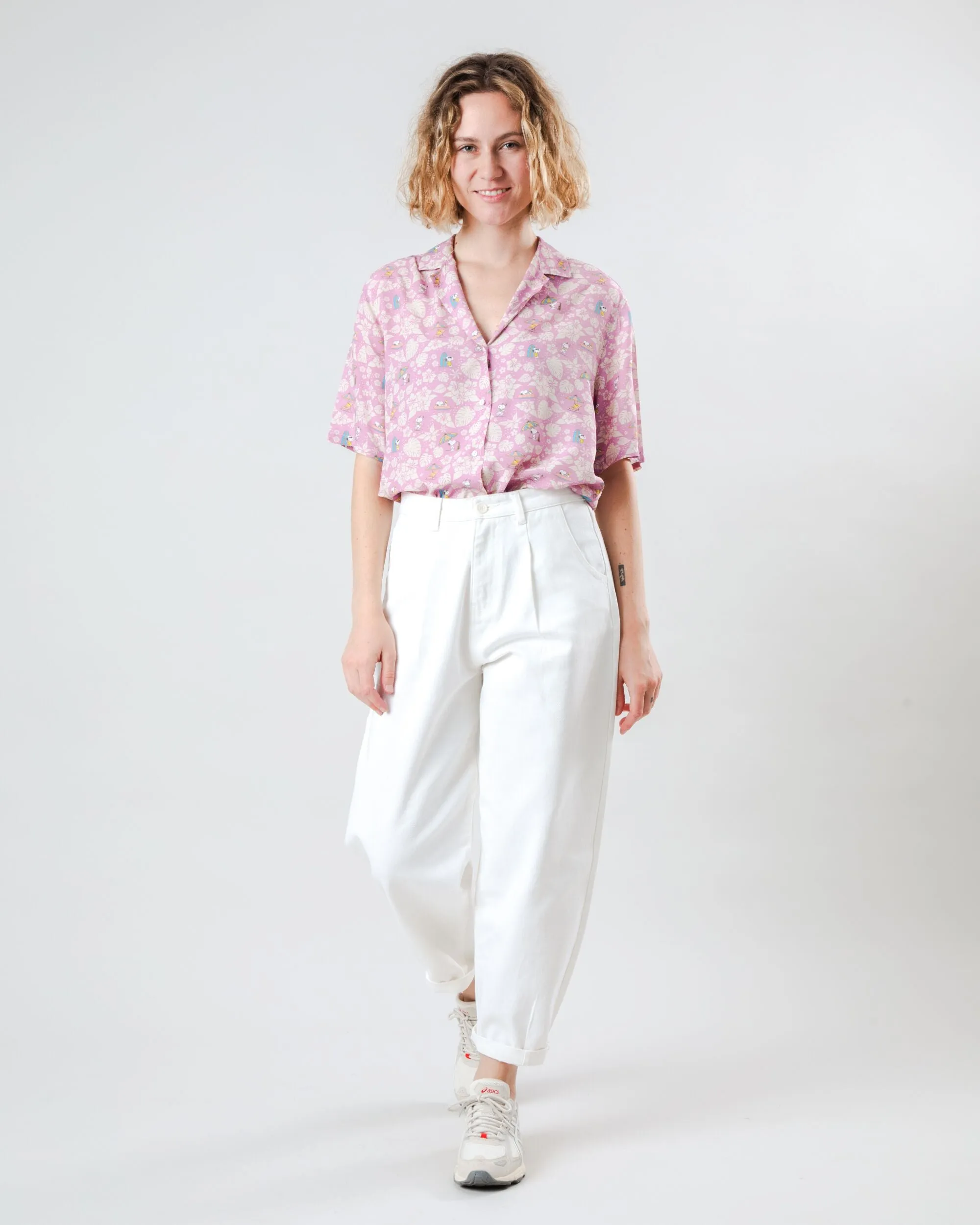 Peanuts Tropical Aloha Blouse Pink sold by Brava Fabrics product image thumbnail 3