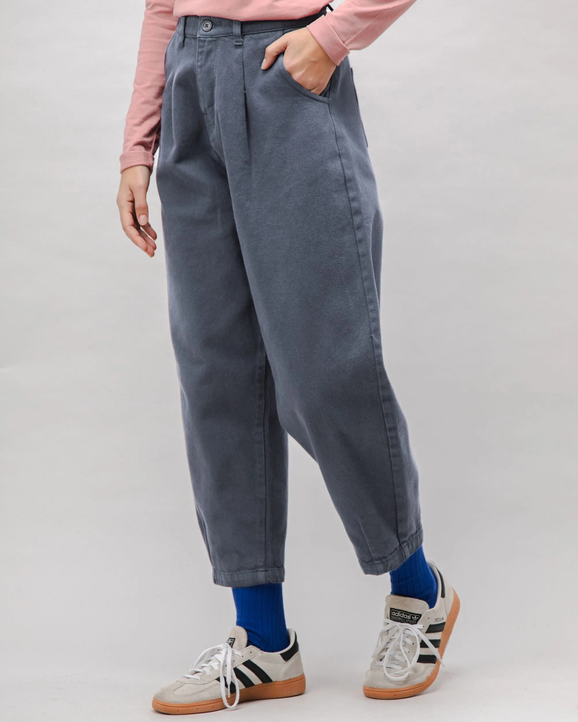 Pegged Cotton Twill Pants Dark Grey sold by Brava Fabrics product image thumbnail 2