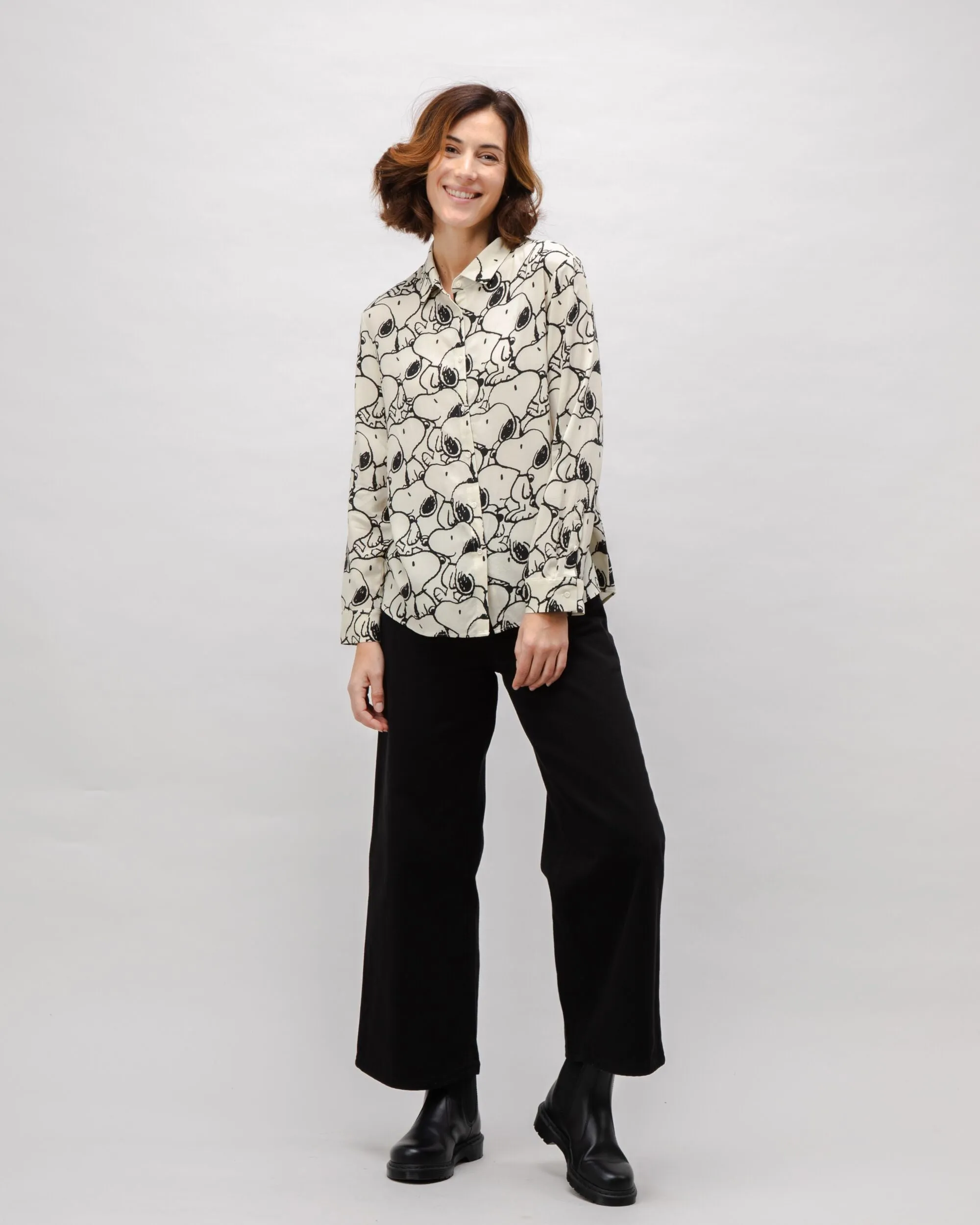 Peanuts B&W Viscose Blouse Ecru sold by Brava Fabrics product image thumbnail 3