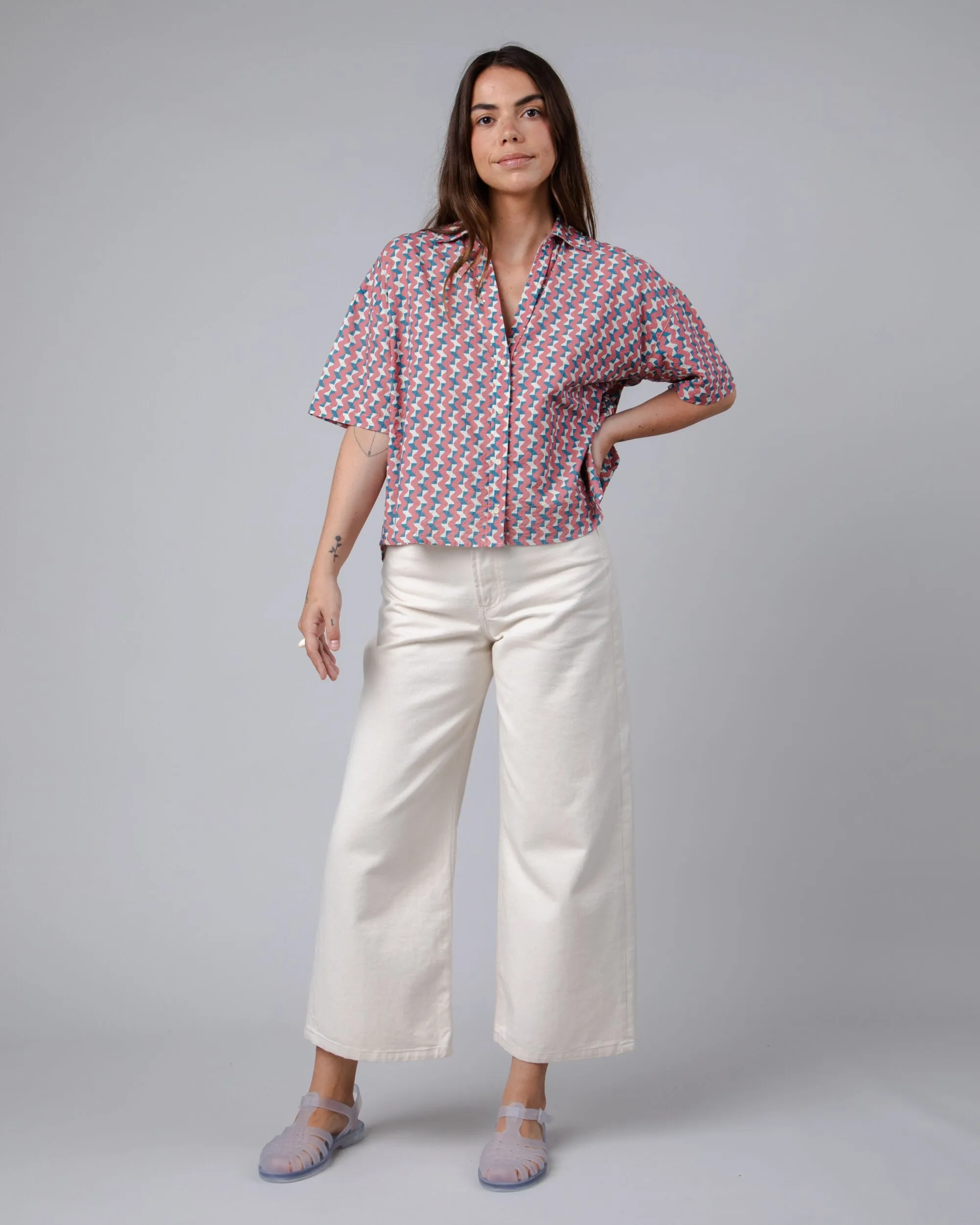 Tiles Cropped Blouse Pink sold by Brava Fabrics product image thumbnail 3