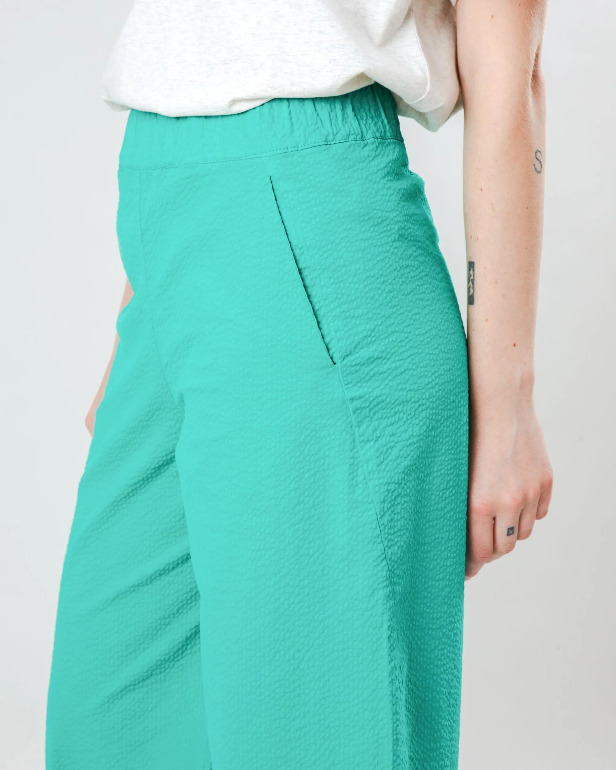 Oversize Picnic Pants Green sold by Brava Fabrics product image thumbnail 4