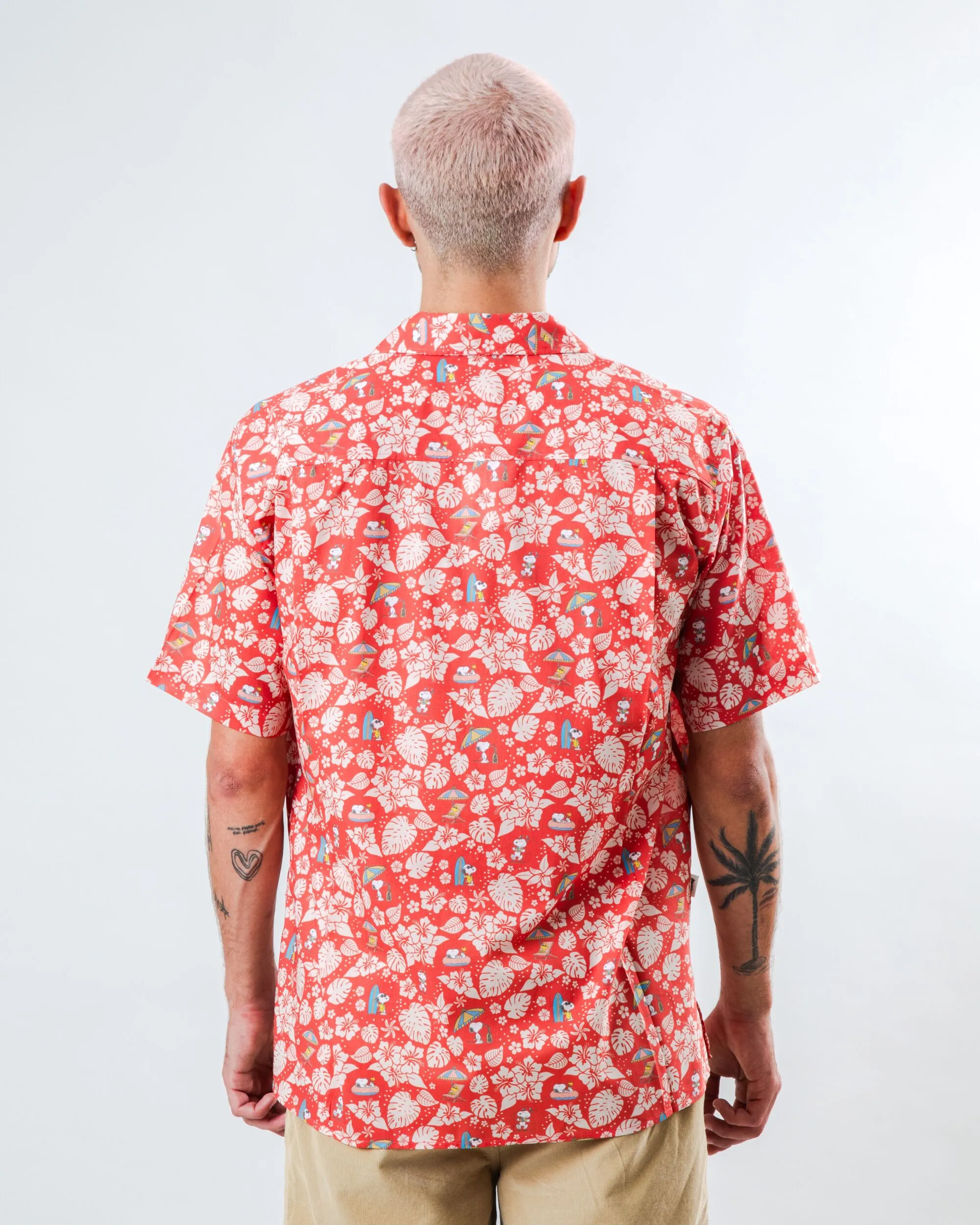 Peanuts Tropical Aloha Red sold by Brava Fabrics product image thumbnail 5