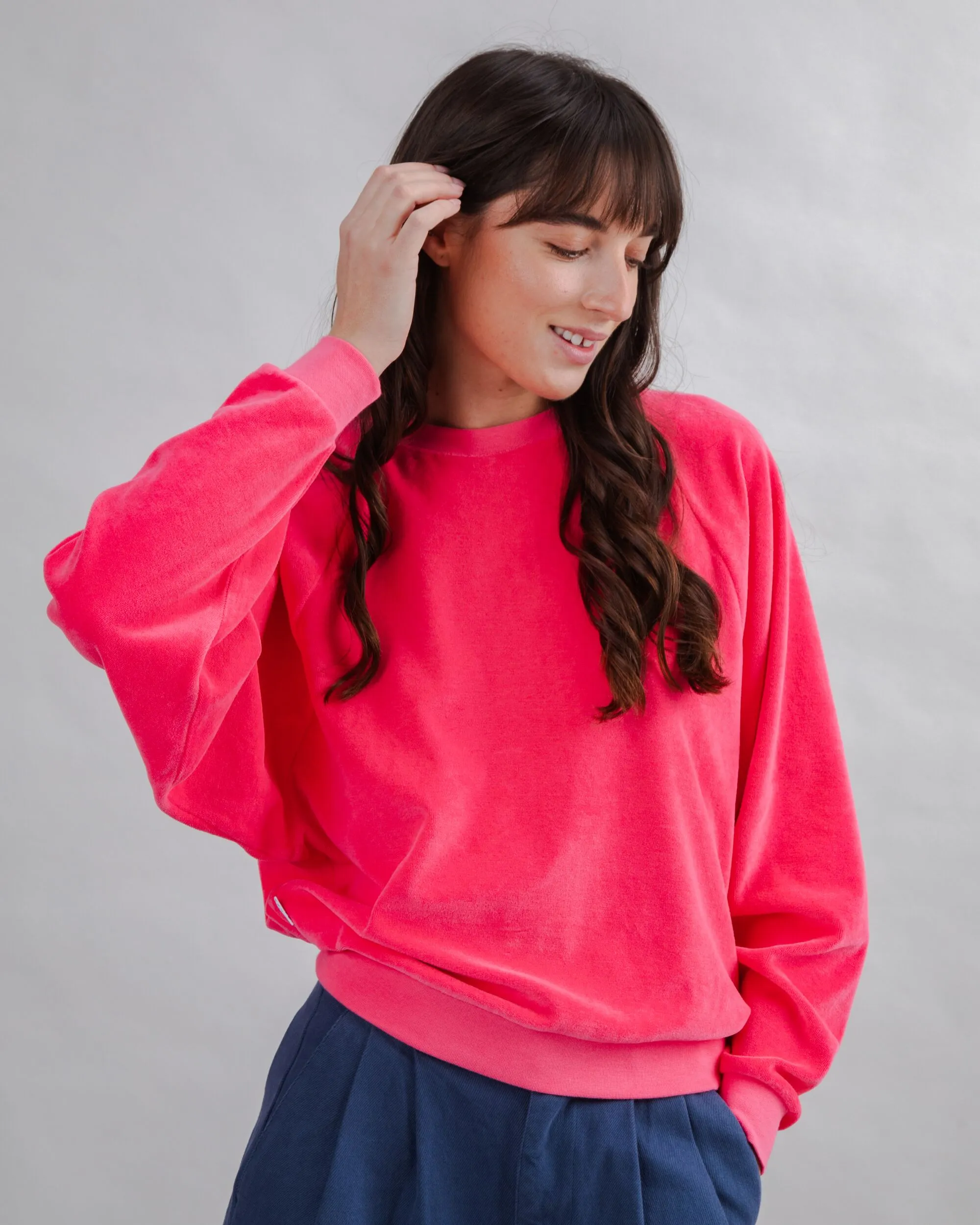 Velvet Raglan Sweatshirt Pink sold by Brava Fabrics product image thumbnail 2