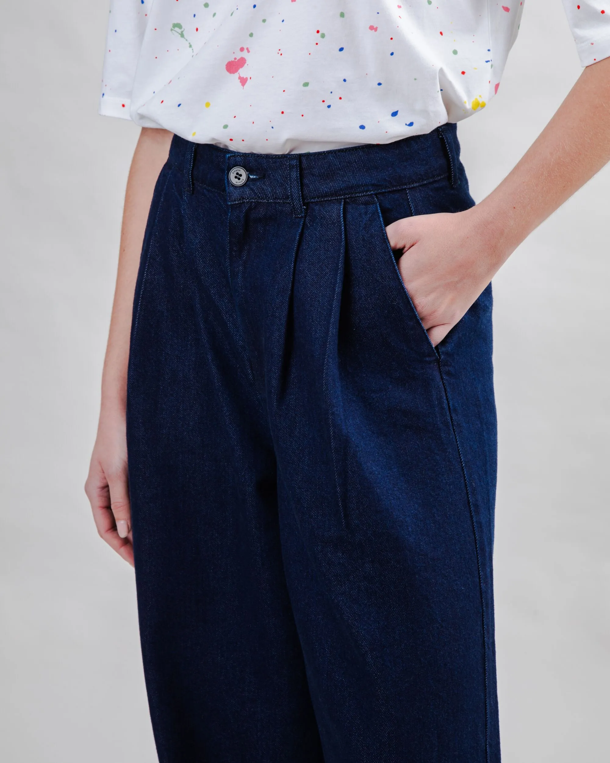 Wide Leg Pants Denim Dark sold by Brava Fabrics product image thumbnail 4