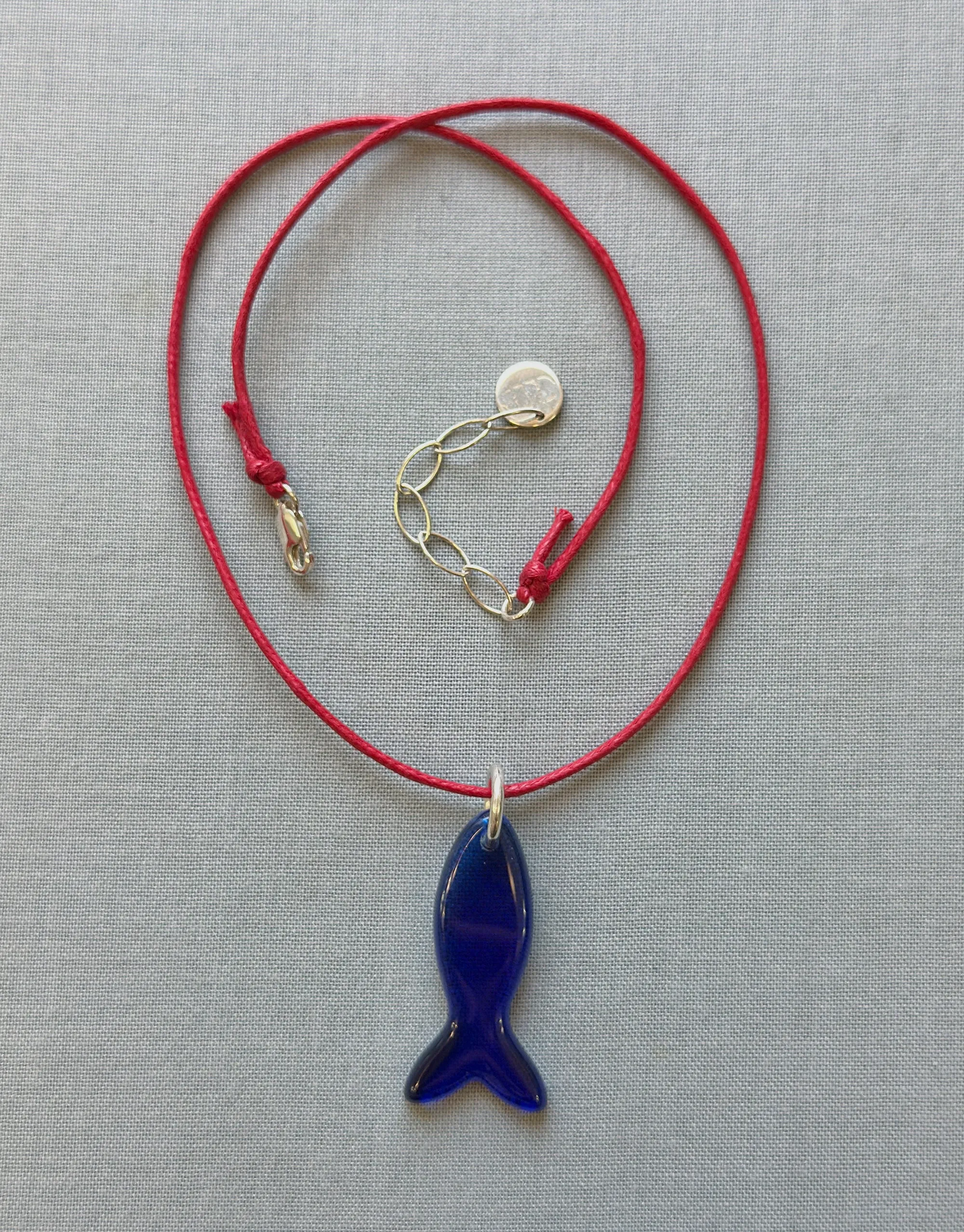 Fish | Icon Charm Large sold by CLED product image thumbnail 3