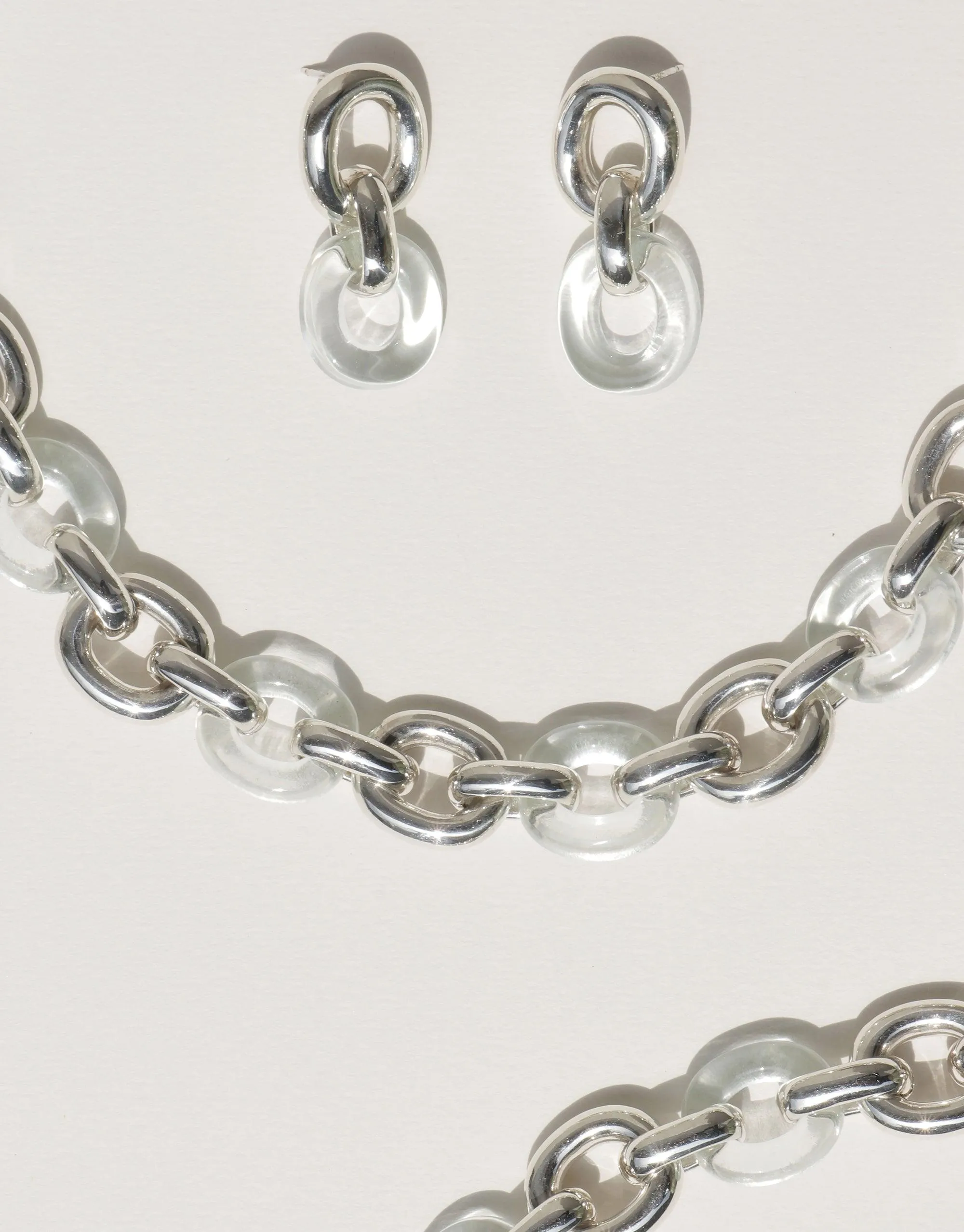 Connected Loop Bracelet | Mixed Metal & Glass sold by CLED product image thumbnail 5