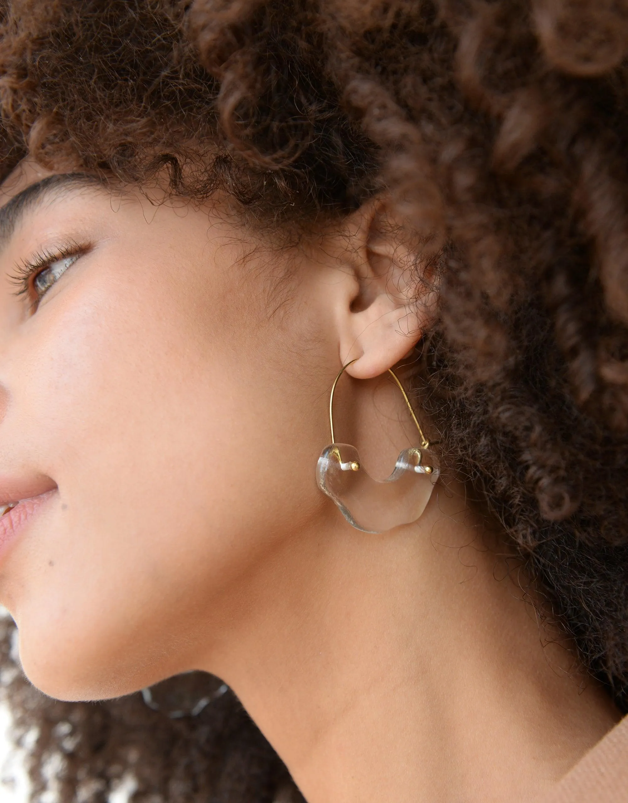Polar Arch Hoop Earrings sold by CLED product image thumbnail 4