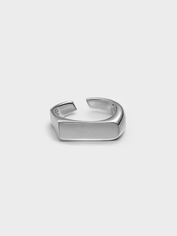 CHARLES & KEITH - Gabine Sculptural Open Ring made by Charles & Keith