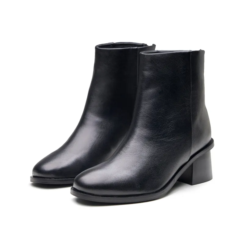Carol Womens Ankle Leather Boot made by Allonsi