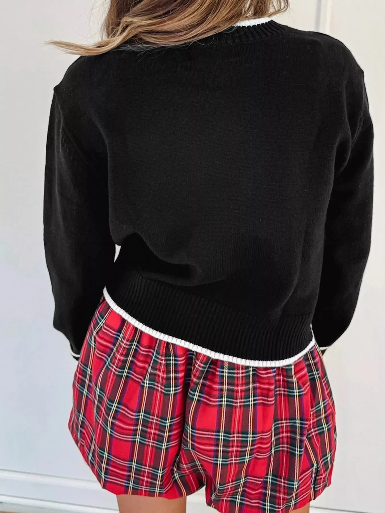 Contrast Trim Bow Accent Holiday Cropped Sweater sold by Unique Kulture product image thumbnail 5