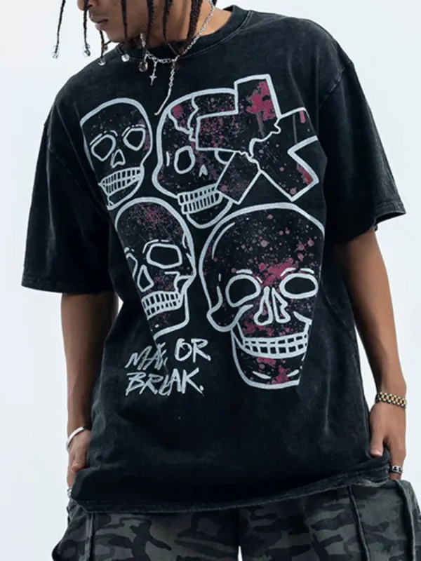 Men's Skull Graphic Round Neck Short Sleeve T-Shirt made by Trendsi