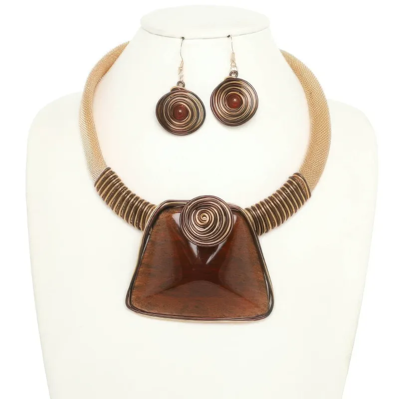 Spiral Stone Necklace Set made by Unique Kulture
