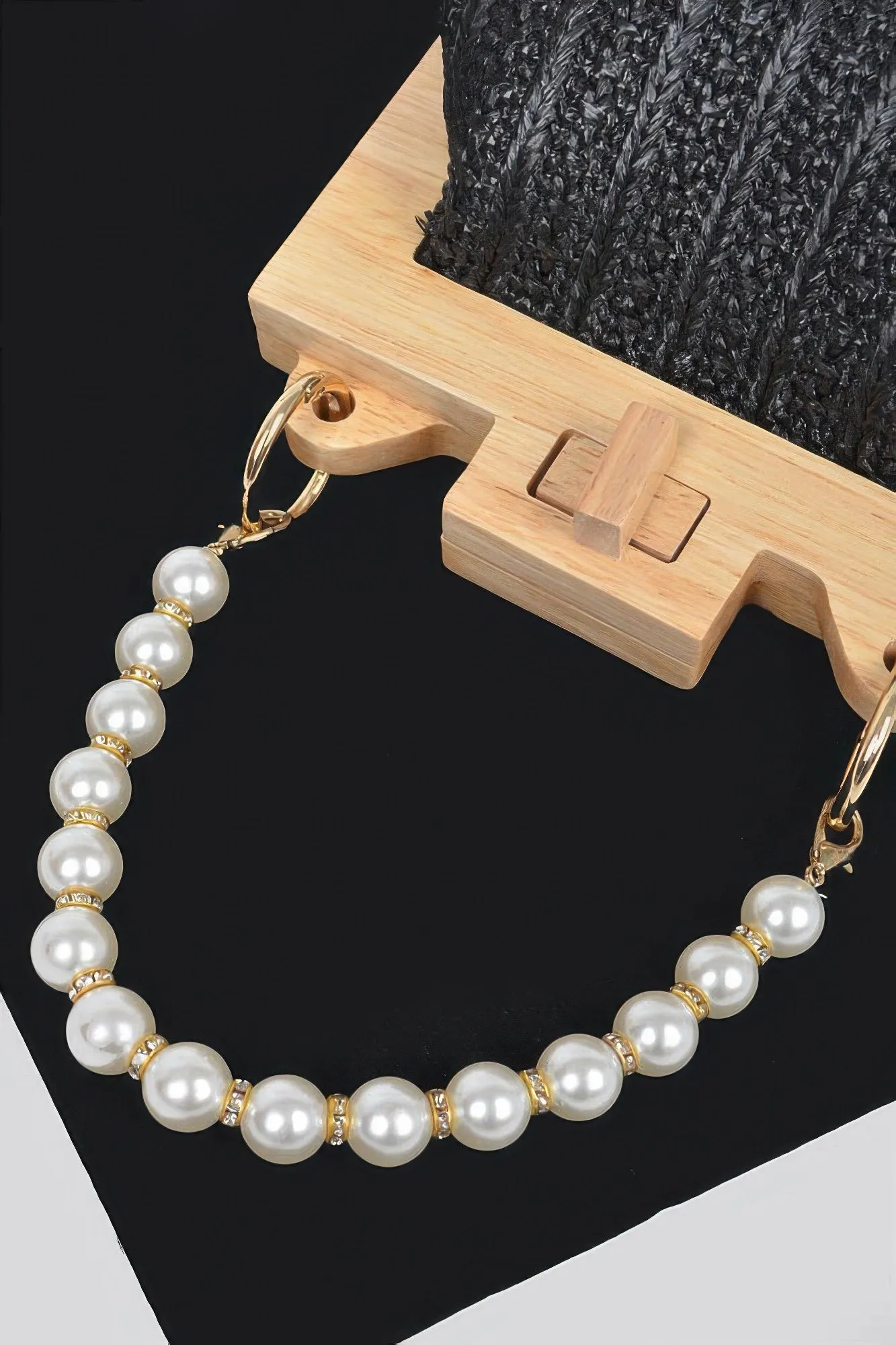 Faux Straw Wood Frame Clutch W/ Faux Pearl Chain sold by Unique Kulture product image thumbnail 4