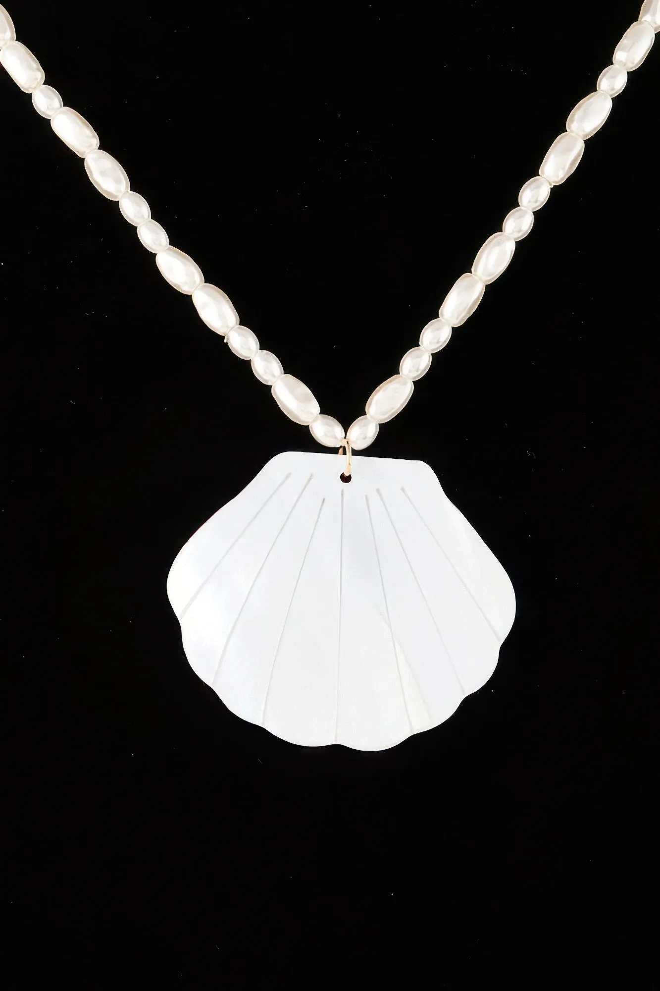 Marbled Seashell Bead Necklace sold by Unique Kulture product image thumbnail 2