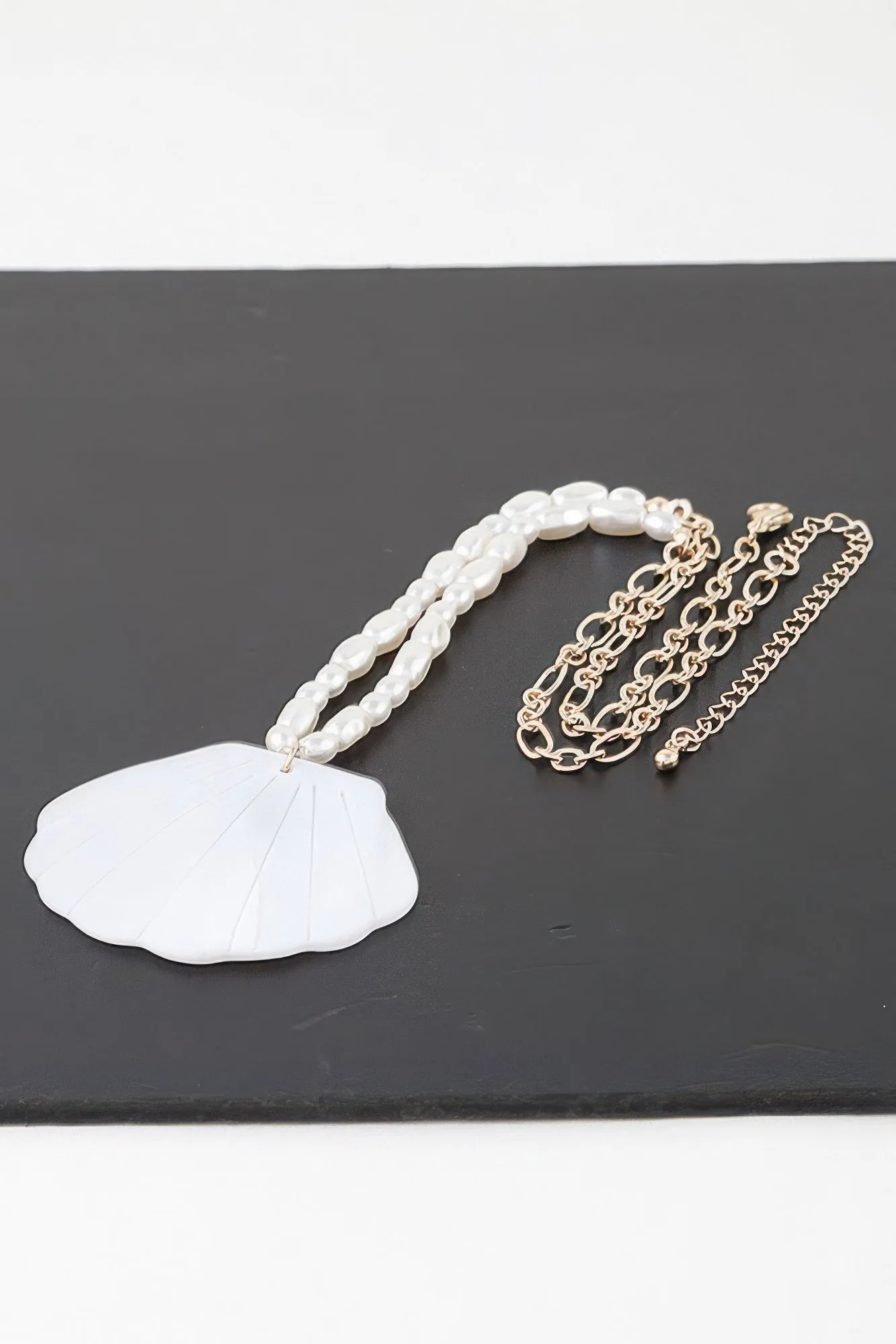 Marbled Seashell Bead Necklace sold by Unique Kulture product image thumbnail 3