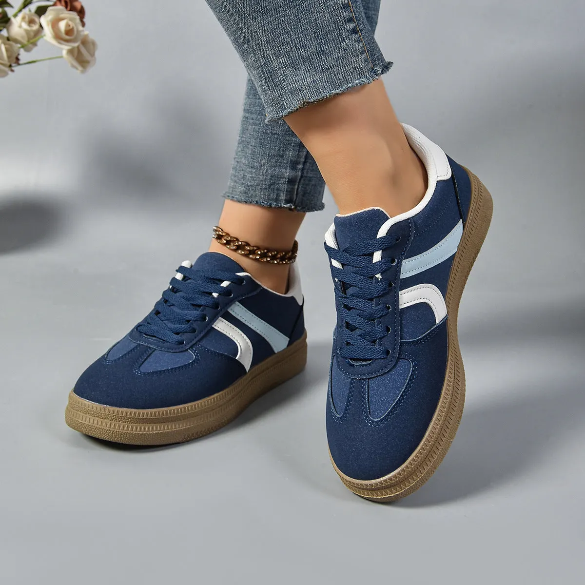 Contrast Round Toe Platform Sneakers sold by Unique Kulture product image thumbnail 4