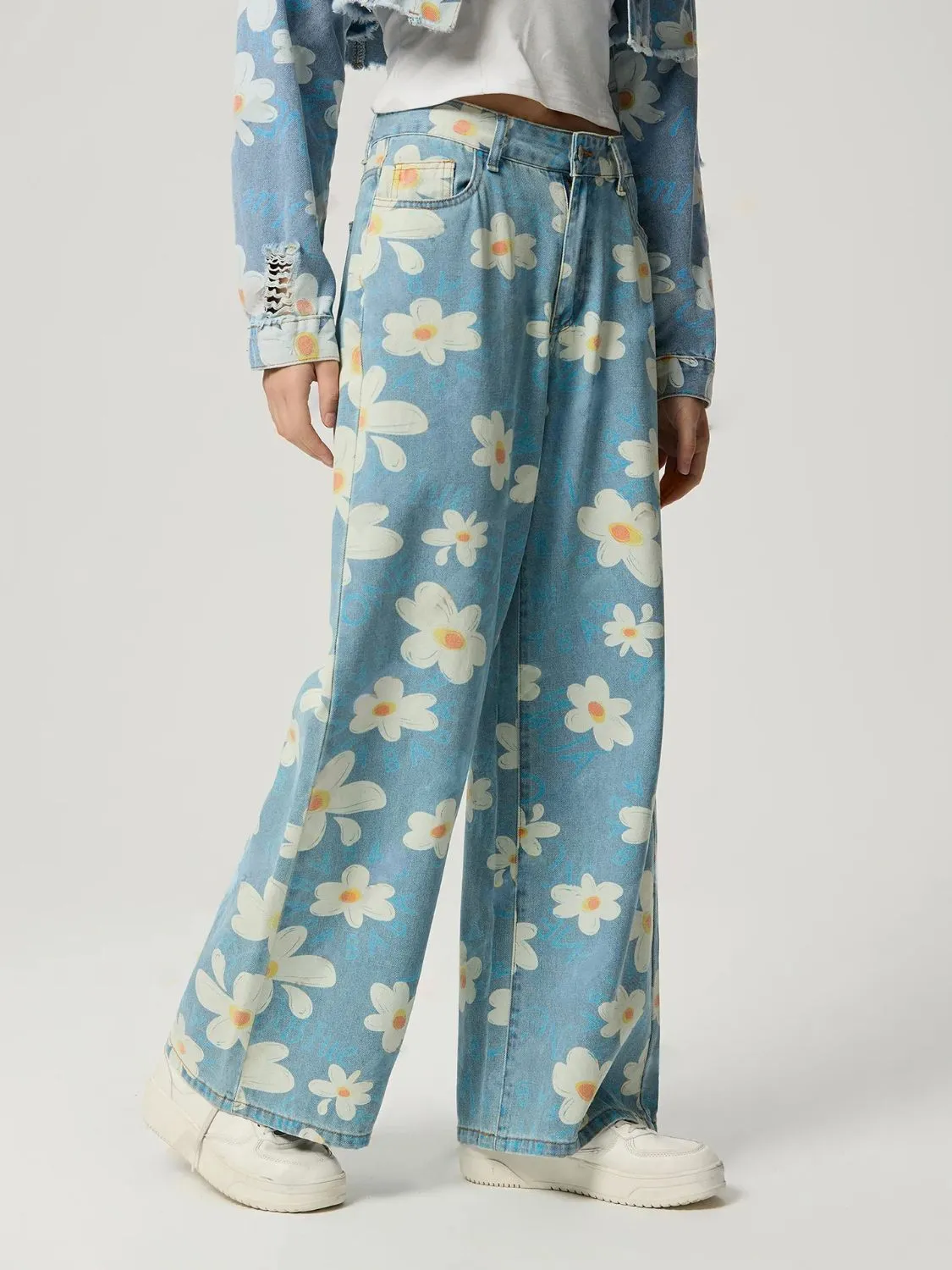 Pocketed Floral Wide Leg Jeans sold by Unique Kulture product image thumbnail 5