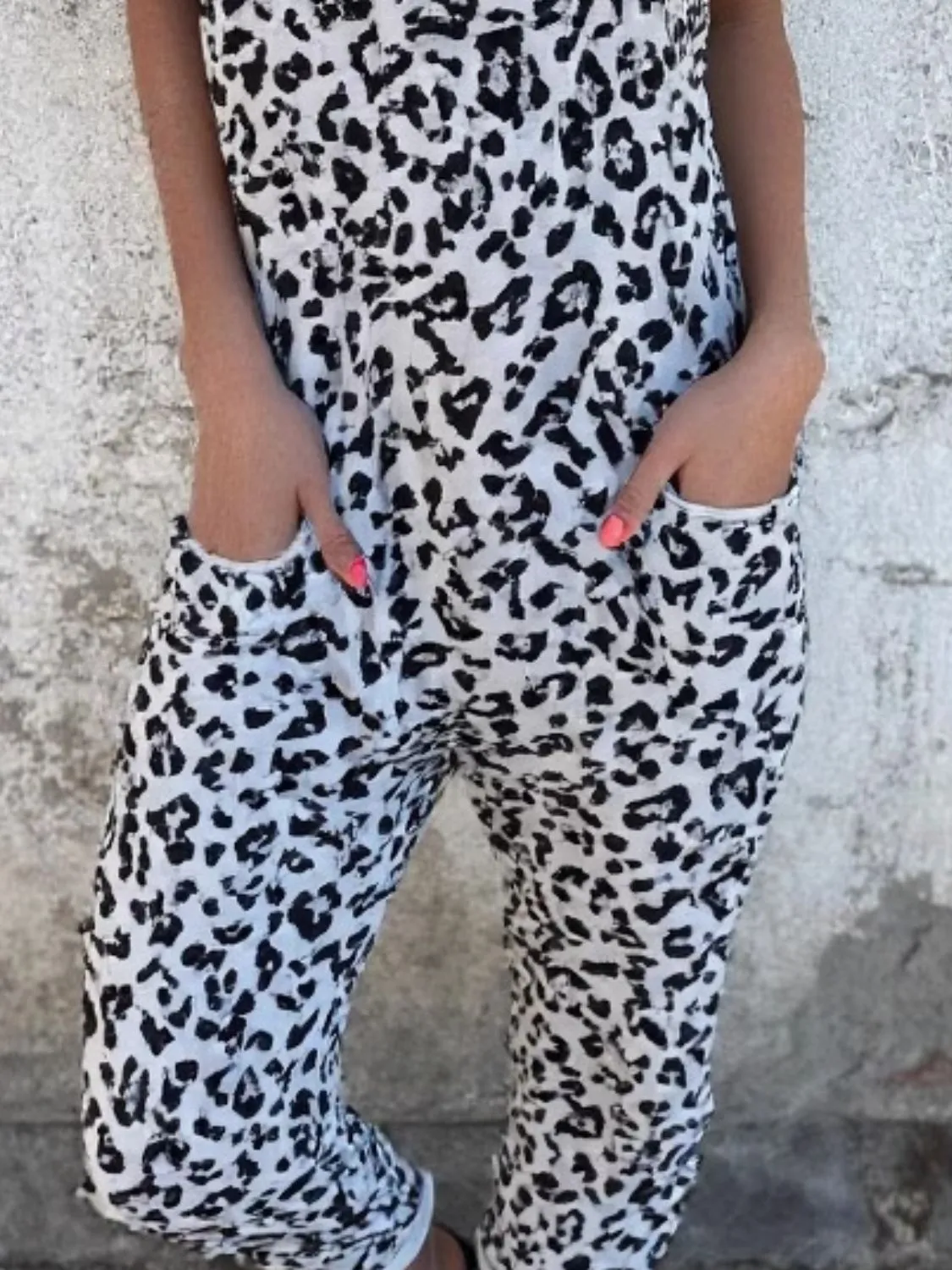 Leopard Sleeveless Jumpsuit with Pockets sold by Unique Kulture product image thumbnail 4