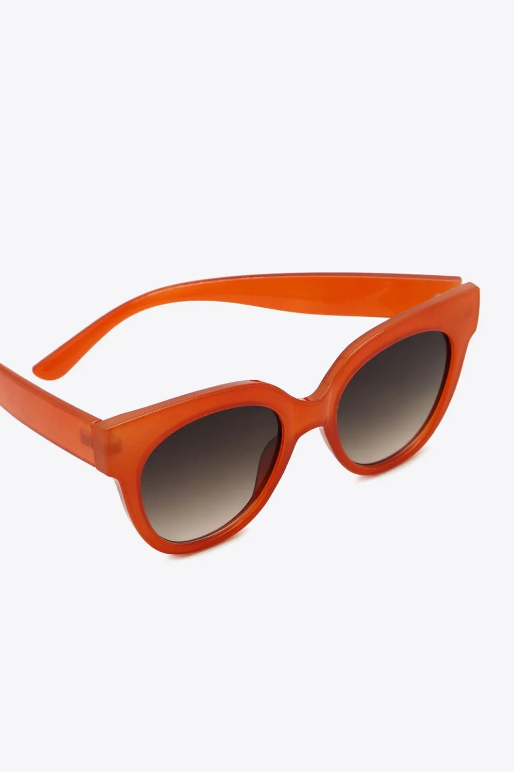 UV400 Polycarbonate Round Sunglasses sold by Unique Kulture product image thumbnail 4
