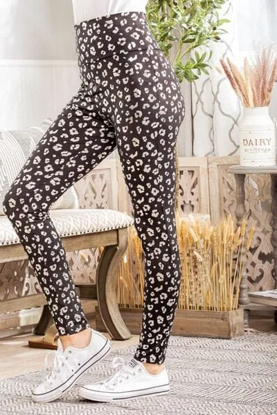Heimish Full Size Leopard High Waist Leggings sold by Unique Kulture product image thumbnail 4