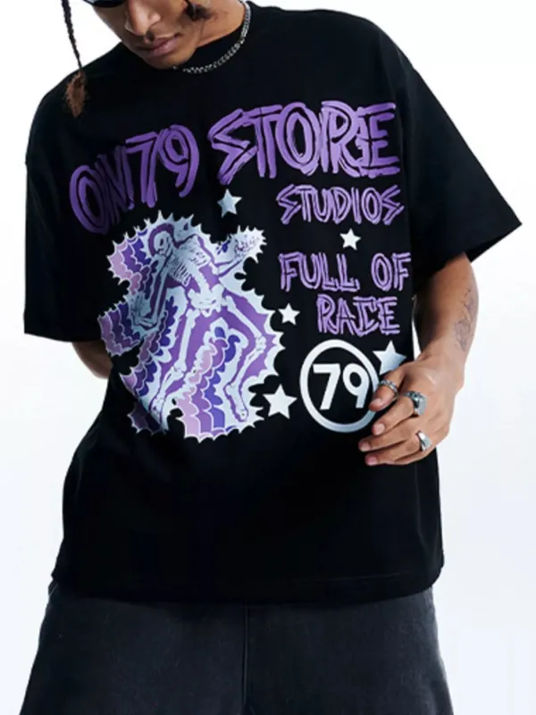Men's Graphic Round Neck Short Sleeve T-Shirt made by Trendsi