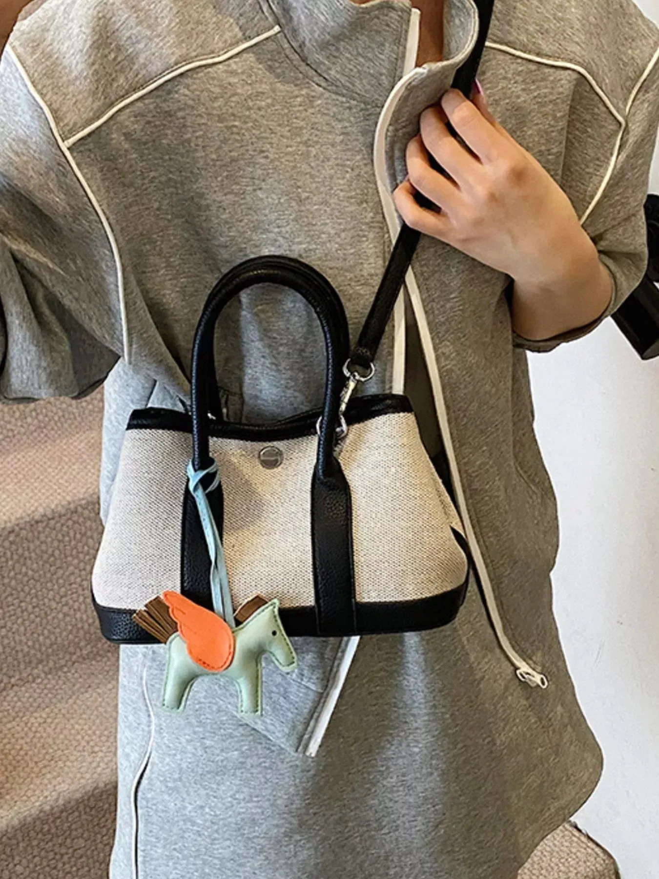 Contrast Crossbody Bag sold by Unique Kulture product image thumbnail 4