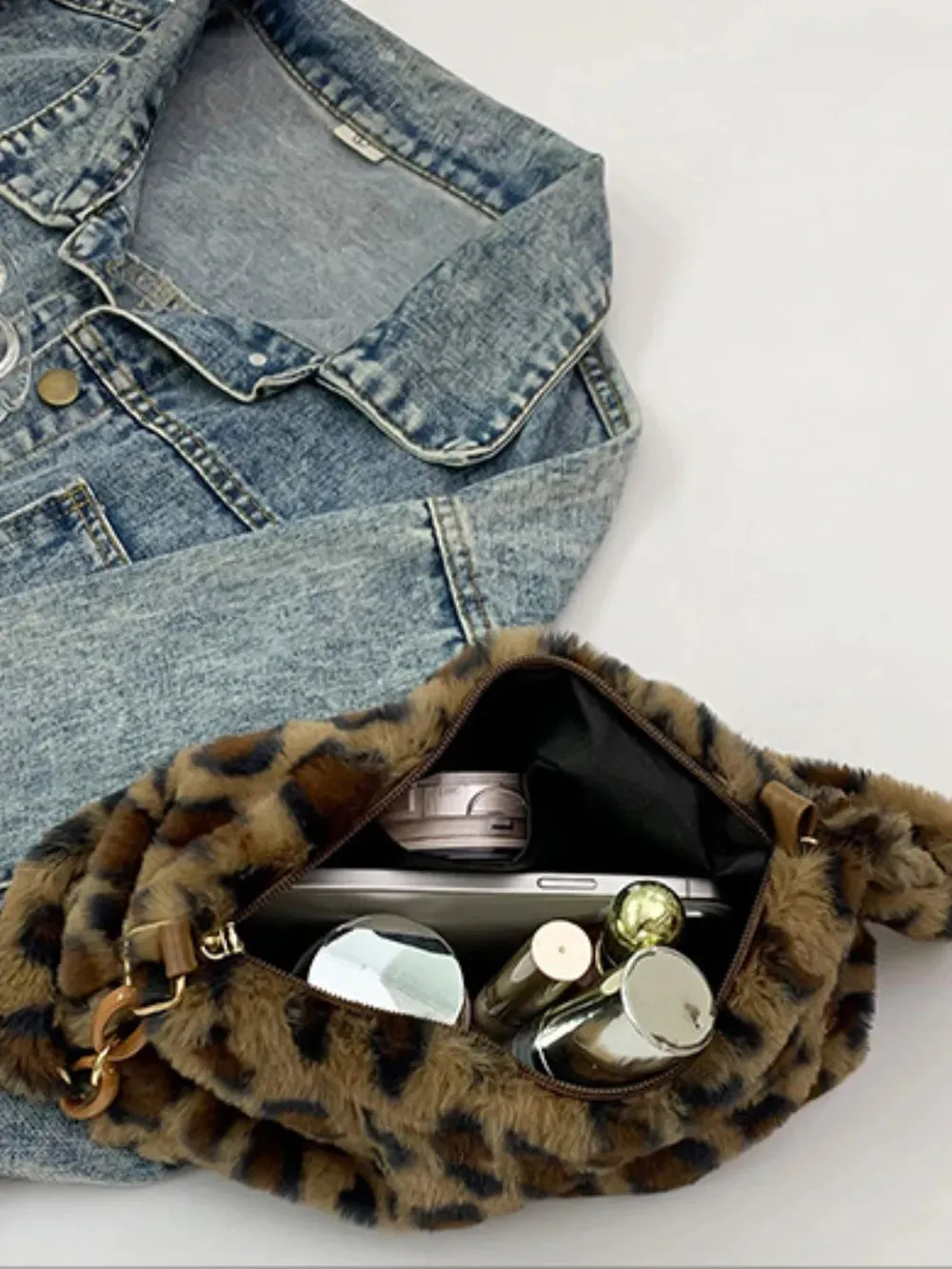 Leopard Fluff Shoulder Bag sold by Unique Kulture product image thumbnail 4