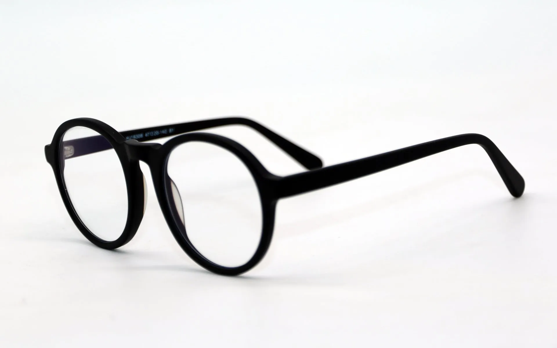 BlueLightProof Glasses - Dexter / Men sold by Shield product image thumbnail 2