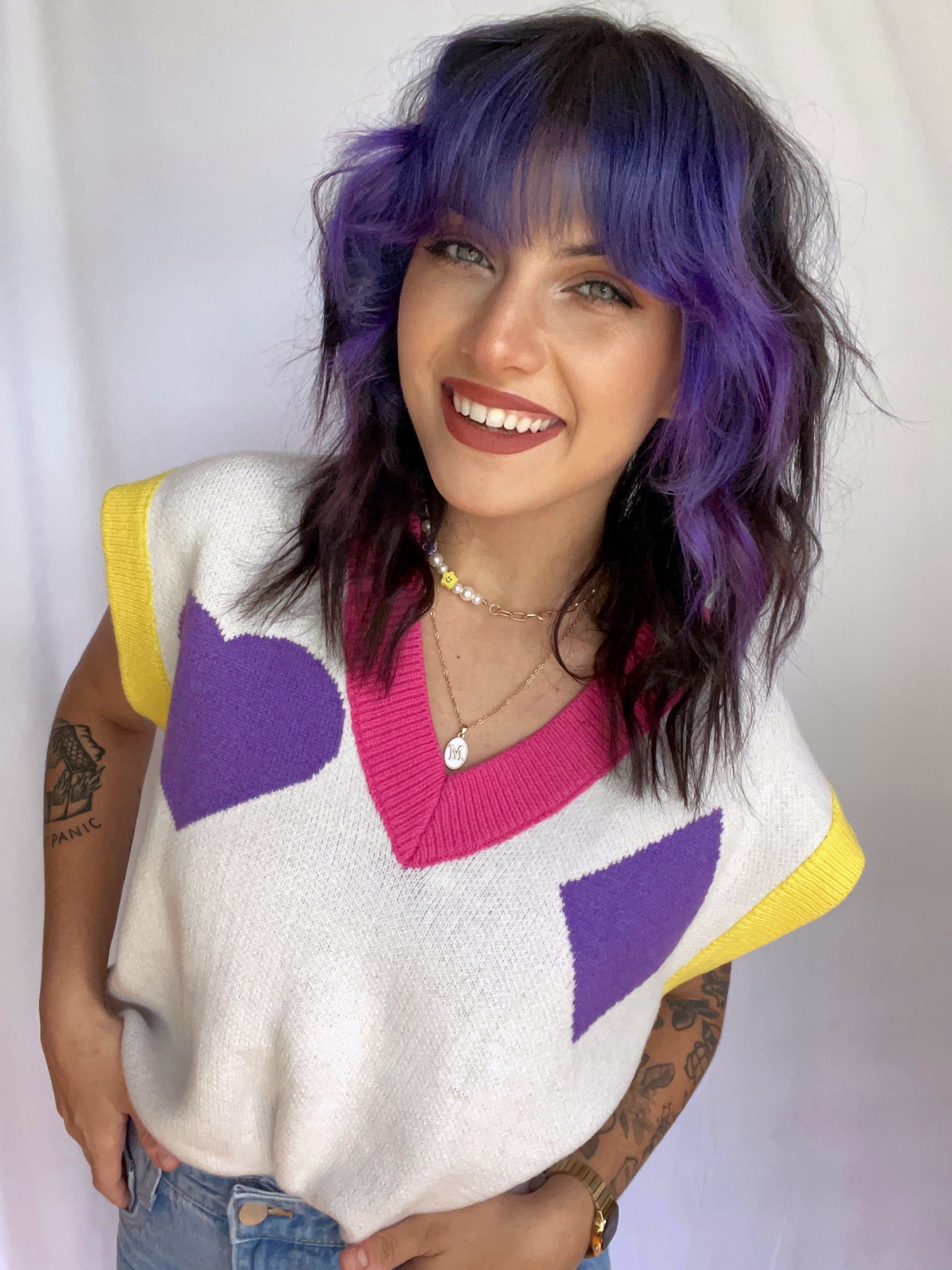 Rubber Gum Vest sold by Steady Hands product image thumbnail 4