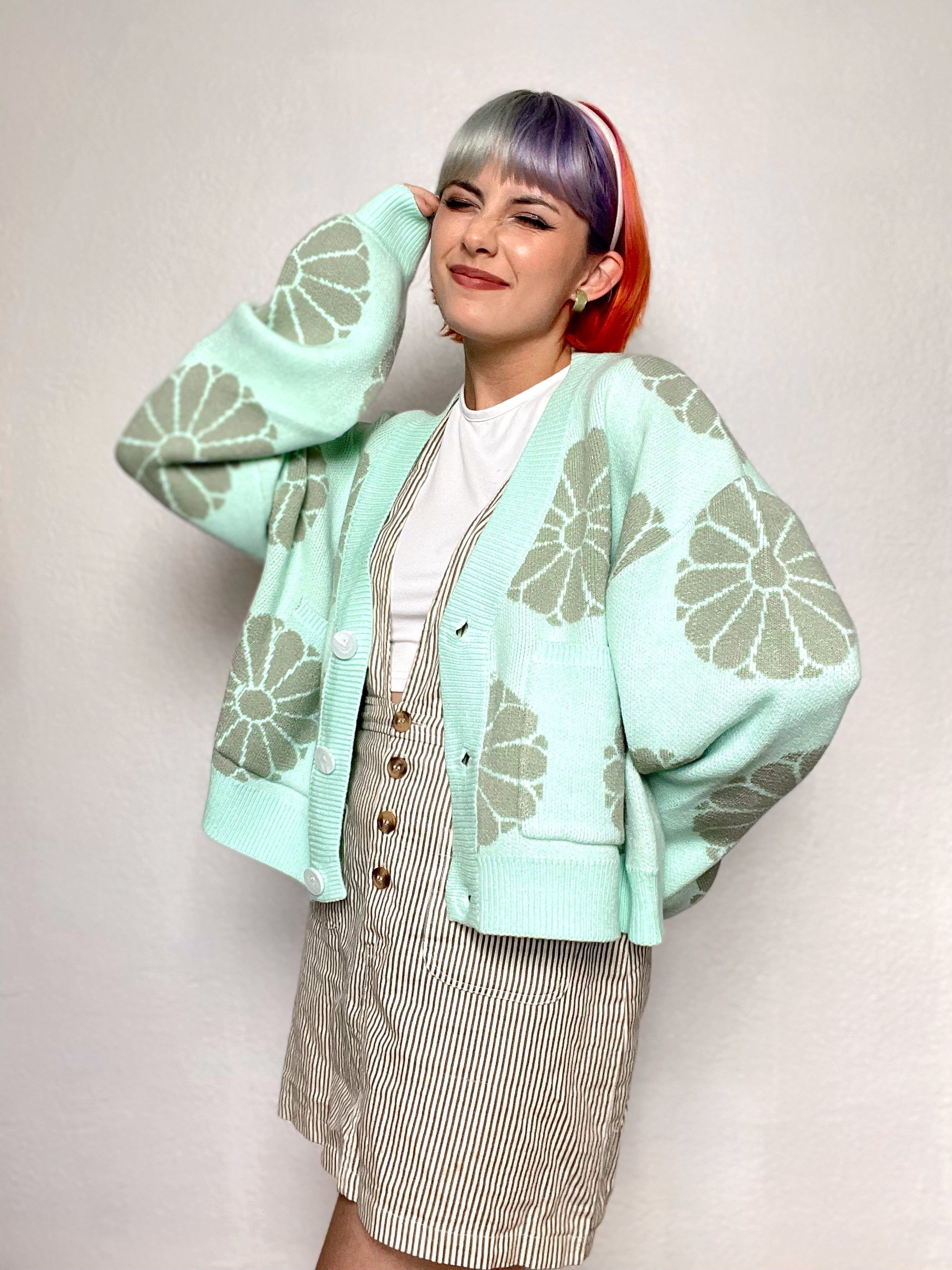 Cropped God Kiss Cardigan sold by Steady Hands product image thumbnail 4