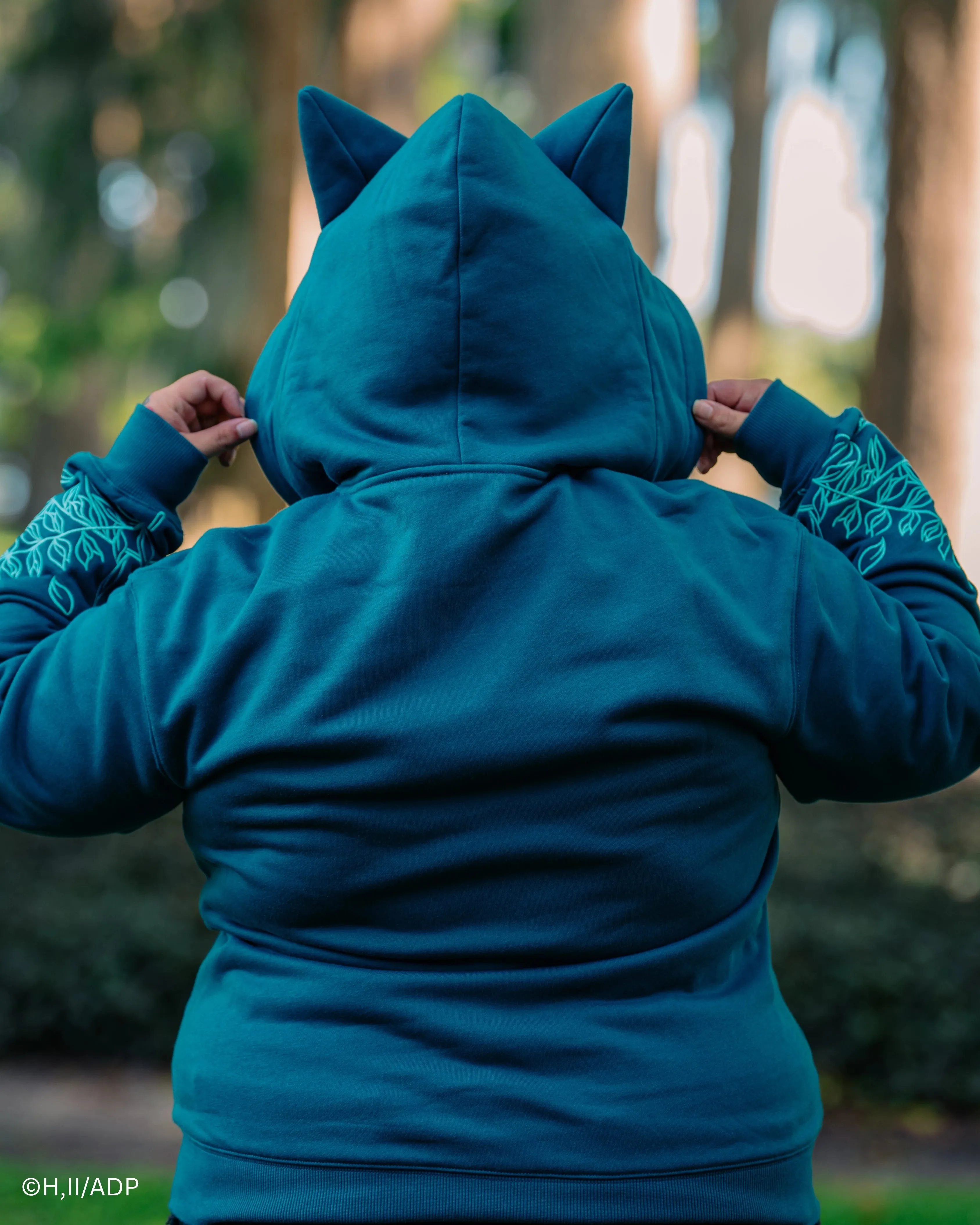 Maomao Cat Hoodie sold by Steady Hands product image thumbnail 4