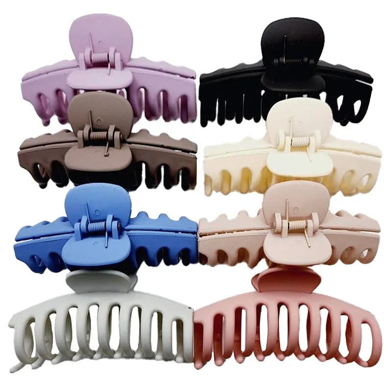 Wide Curve Large Hair Claw sold by Magnolia & Oak