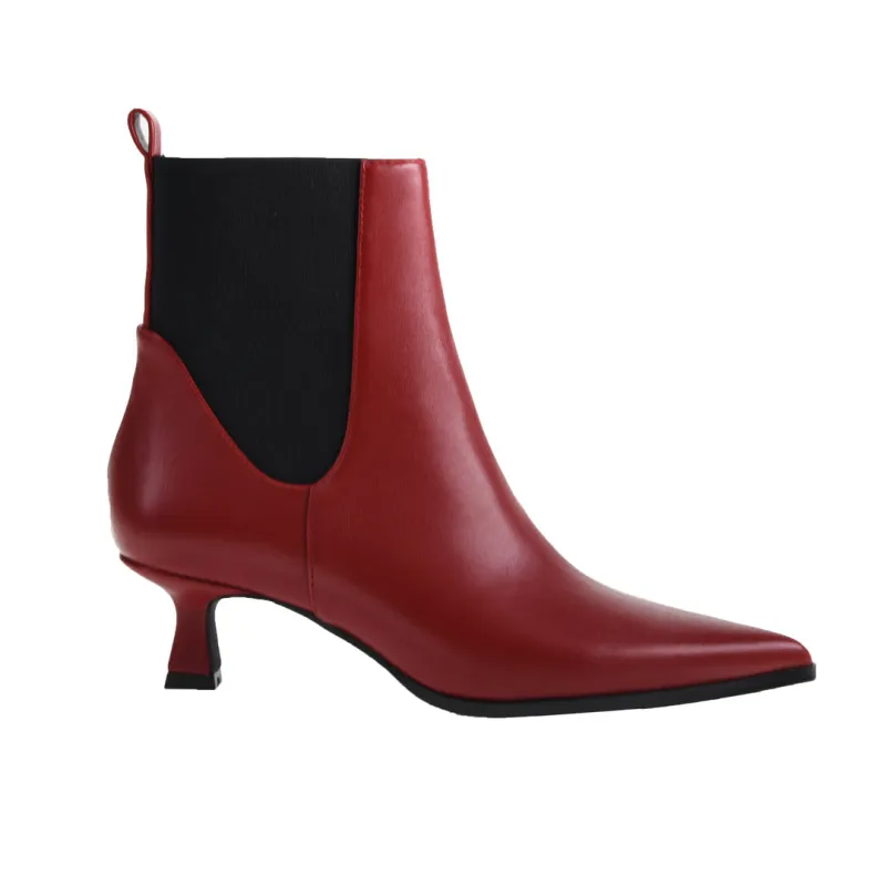 Novva sold by Magnolia & Oak