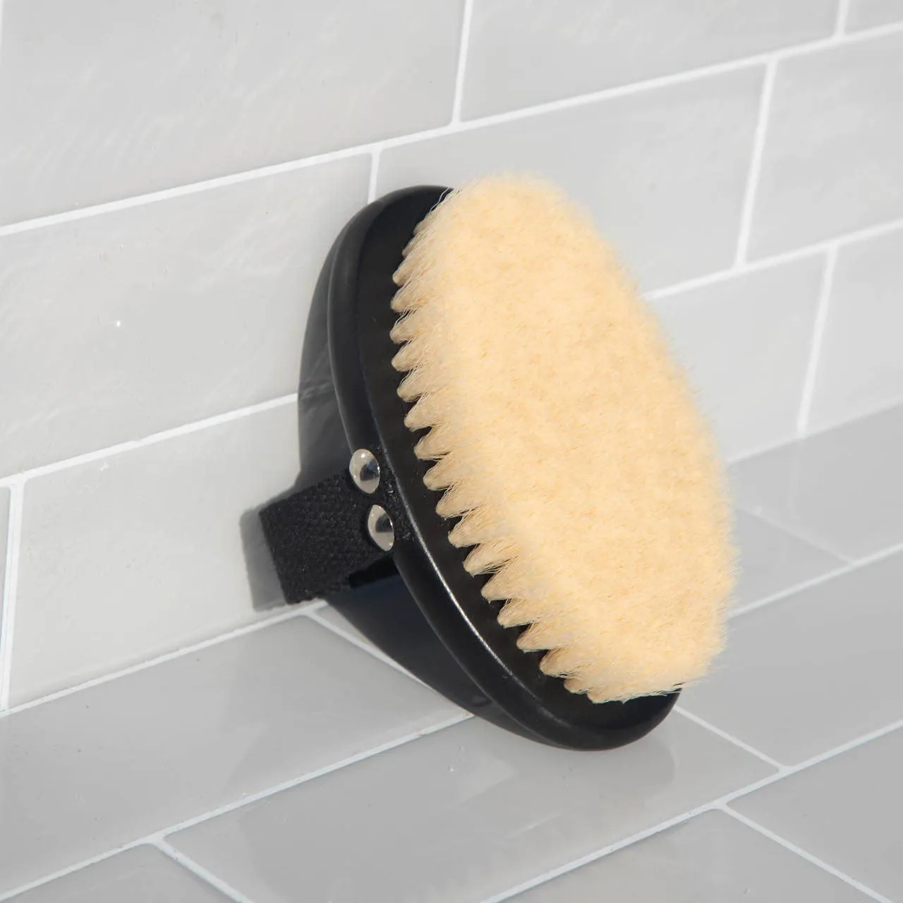 Exfoliating Body Dry Brush sold by Magnolia & Oak product image thumbnail 3