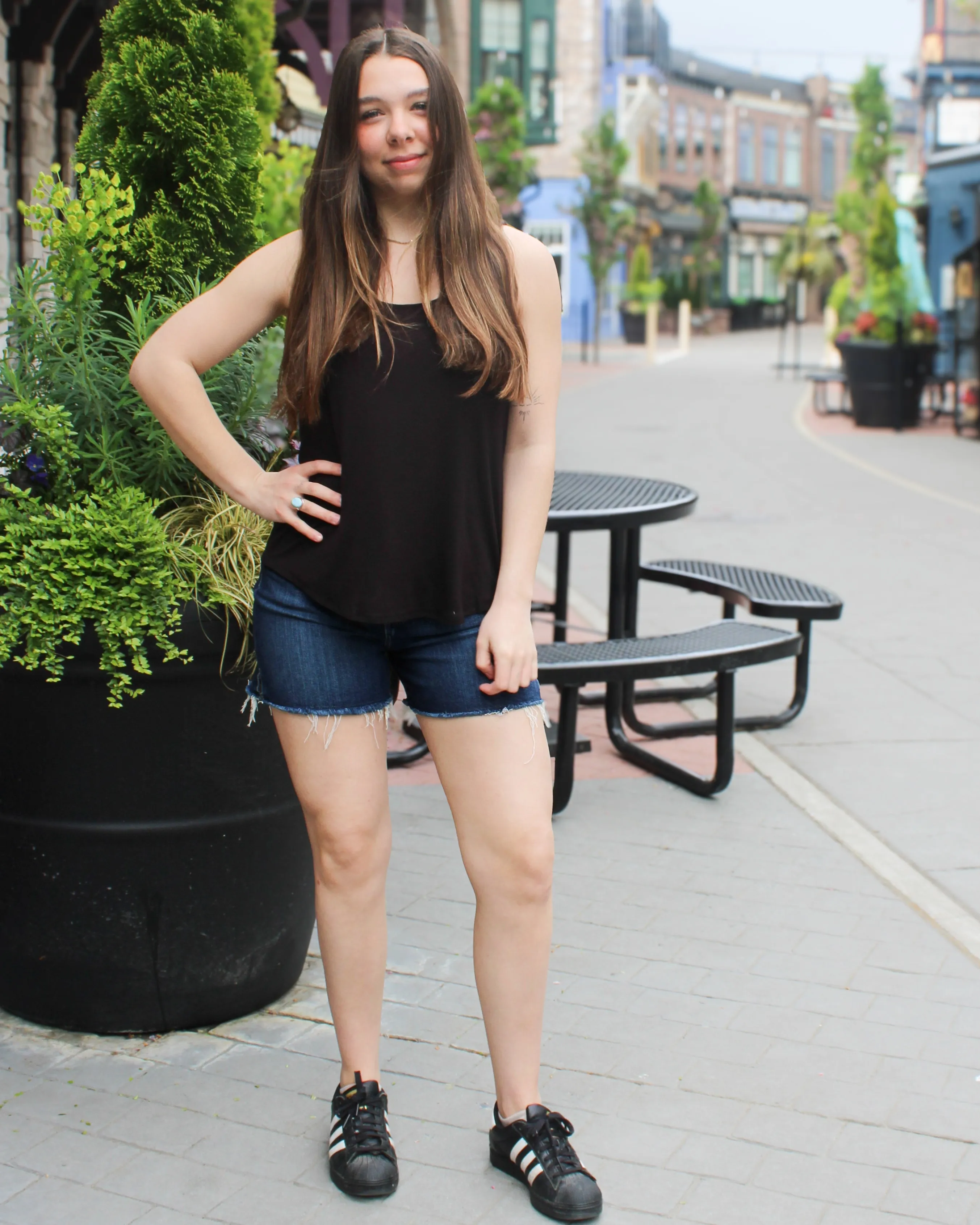 Flowy Hem Tank sold by Magnolia & Oak product image thumbnail 2