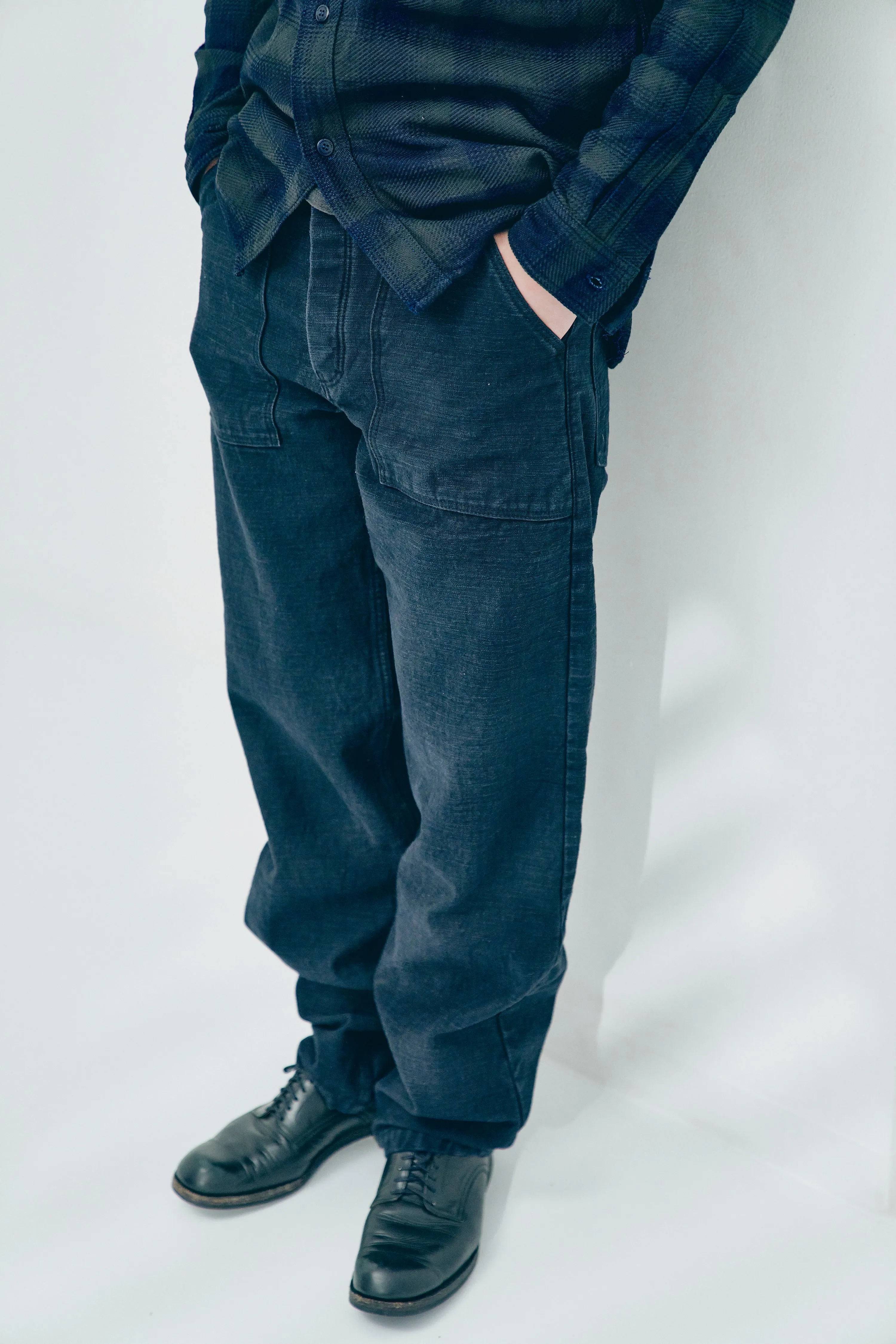 SJ52BK 15ozブラックバックサテンベイカーパンツ sold by Samurai Jeans product image thumbnail 4