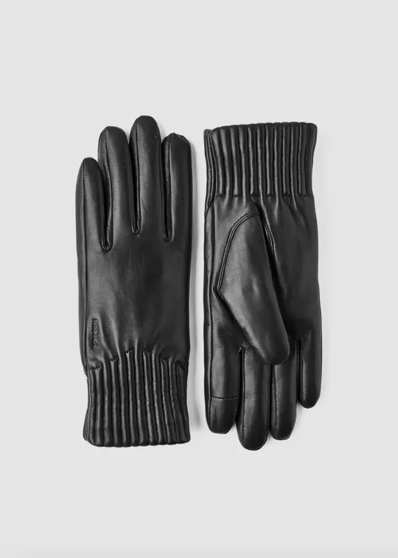 Valeria Leather Mitt sold by Denali