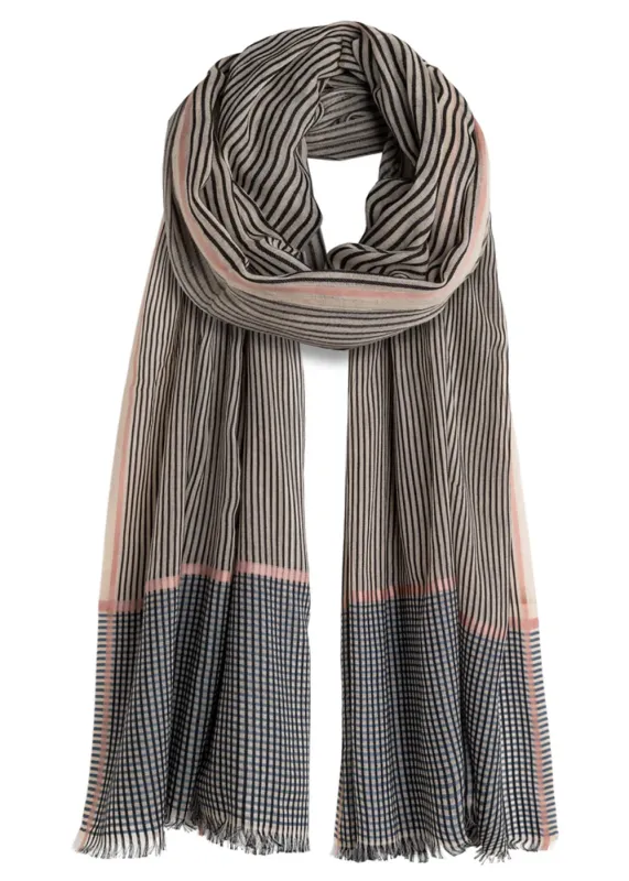 Check In Wrap sold by Danali