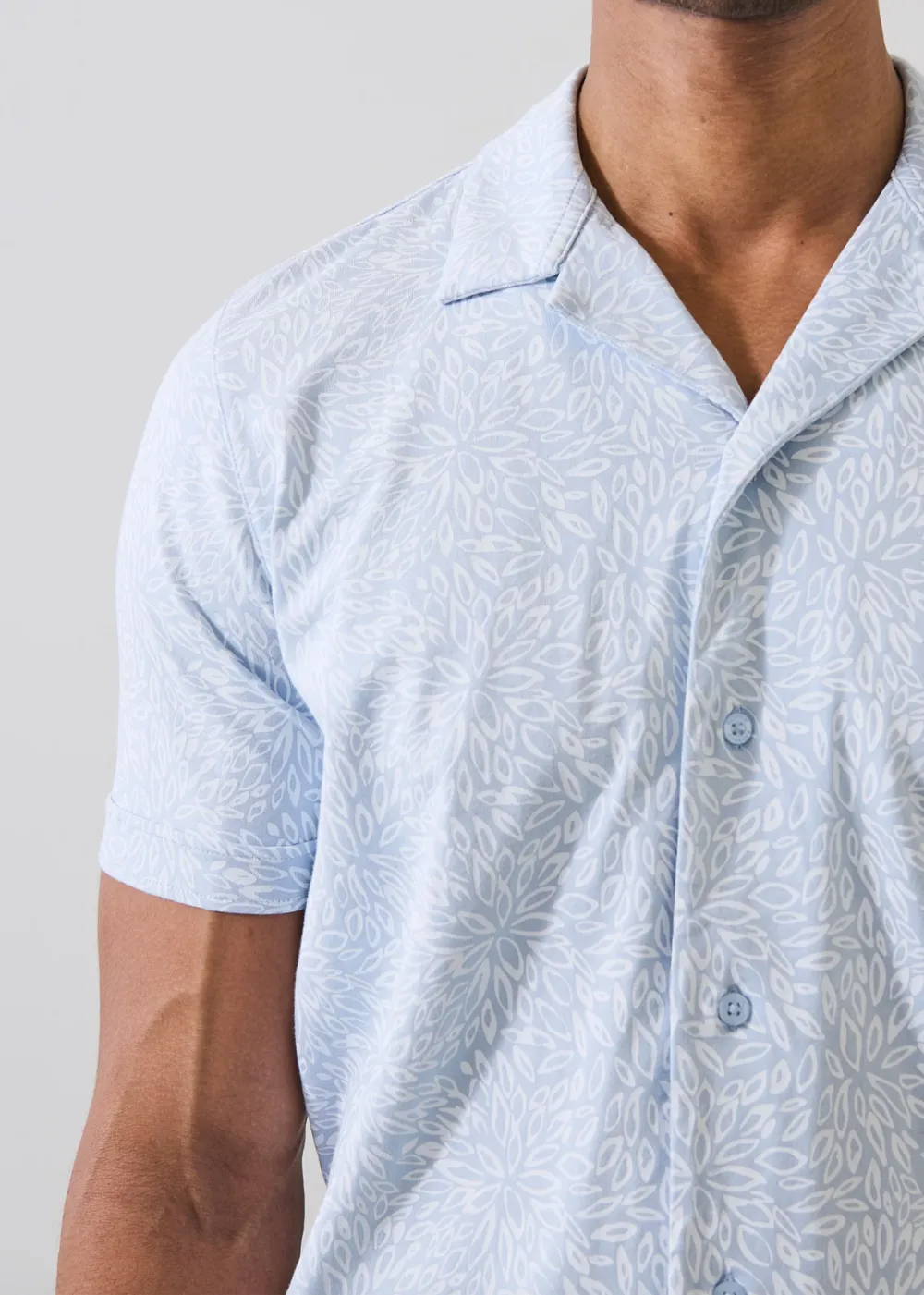 Tropical Floral Print Camp Collar SS Shirt sold by Danali product image thumbnail 2