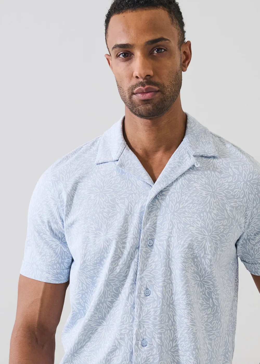 Tropical Floral Print Camp Collar SS Shirt sold by Danali product image thumbnail 4