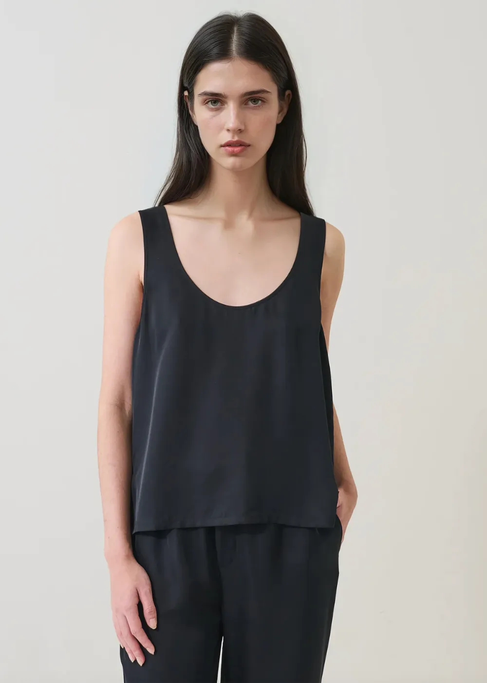 Silk Scoop Neck Tank sold by Danali product image thumbnail 3