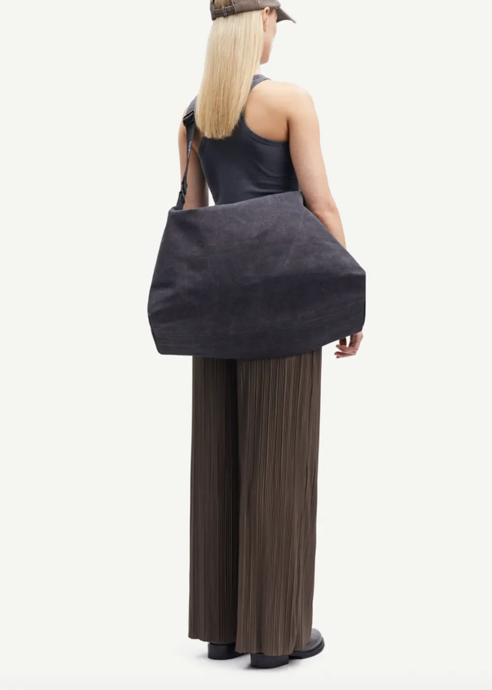 Uma Trousers sold by Danali product image thumbnail 2