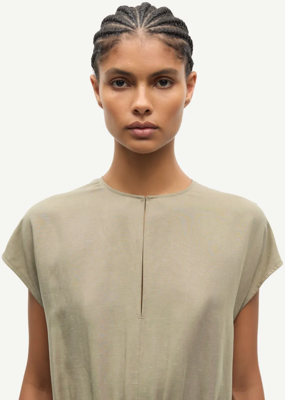 Sadaphne Dress sold by Danali product image thumbnail 3