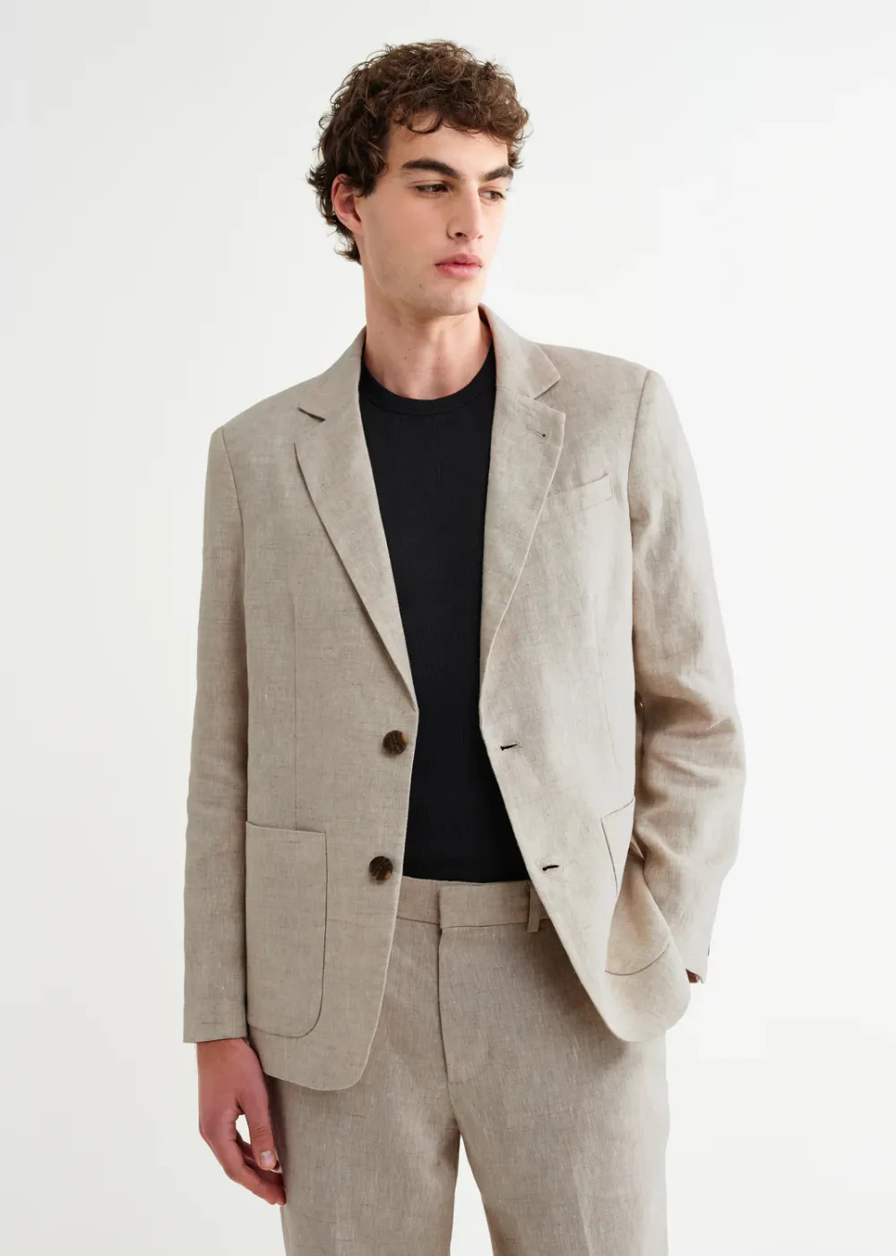 Fintry Linen Blazer 2.0 sold by Danali