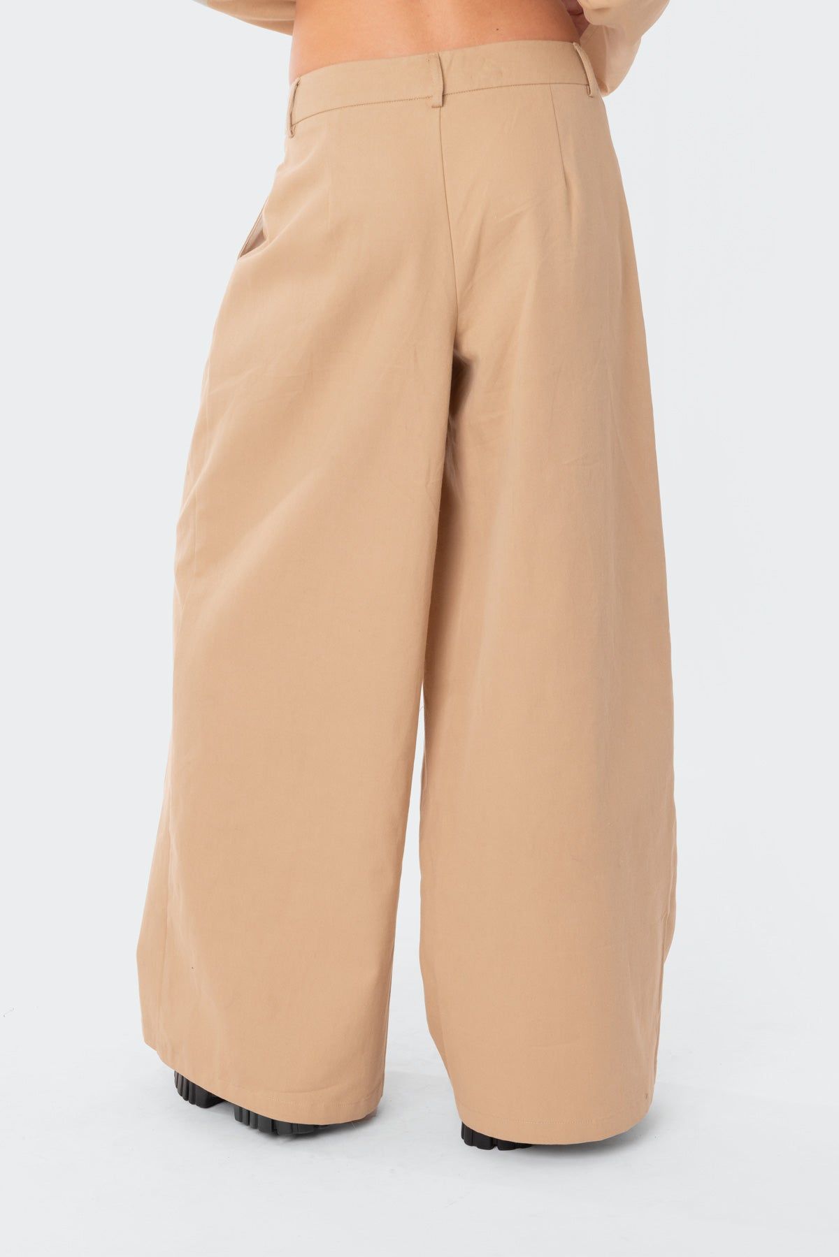 Bini Low Rise Wide Leg Pants sold by Edikted product image thumbnail 5